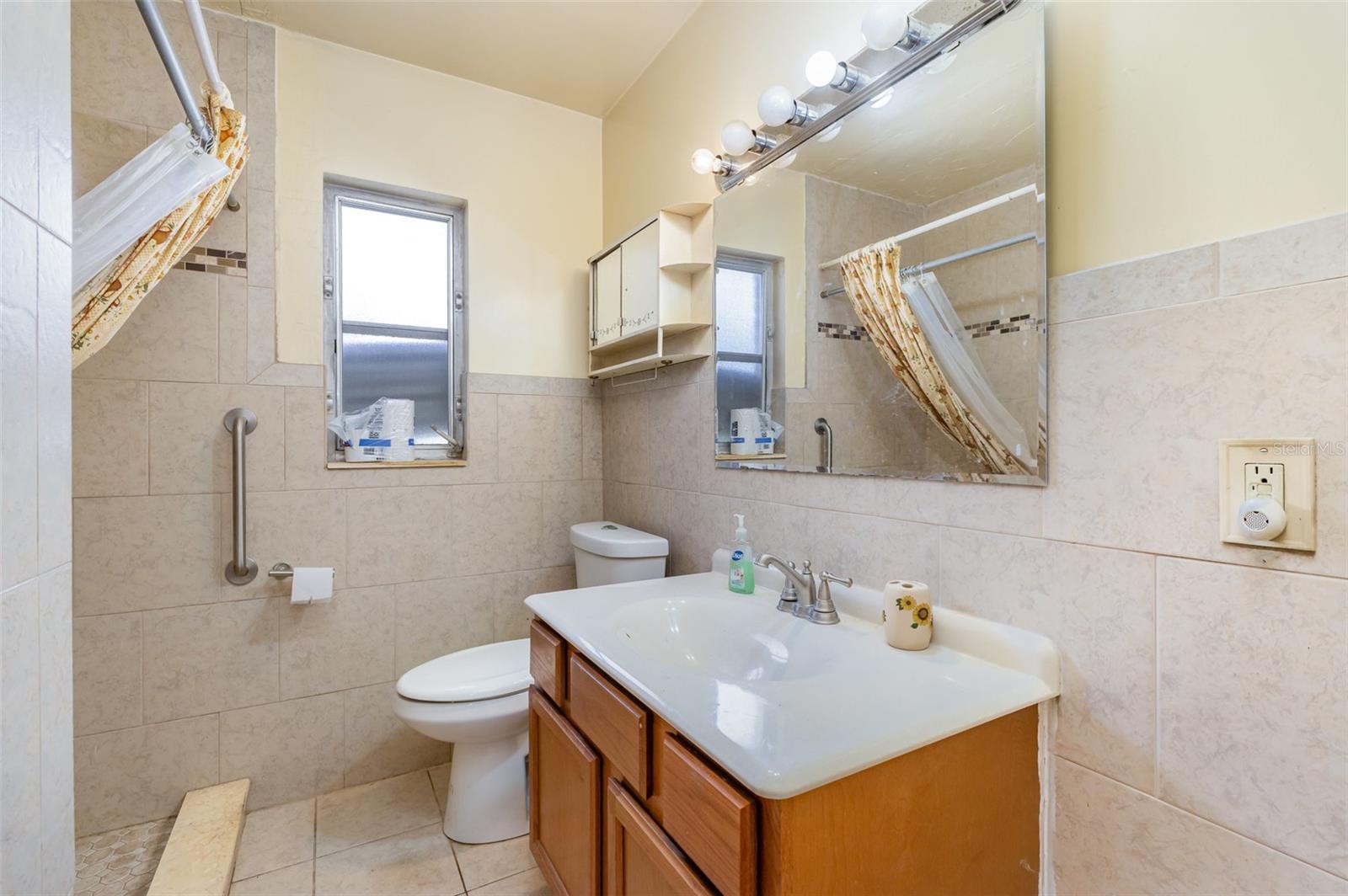 633 Nida Dr Property Photo 24