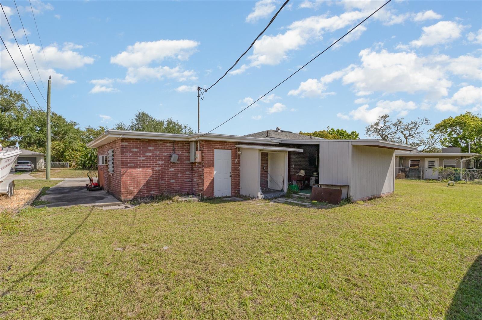 633 Nida Dr Property Photo 27
