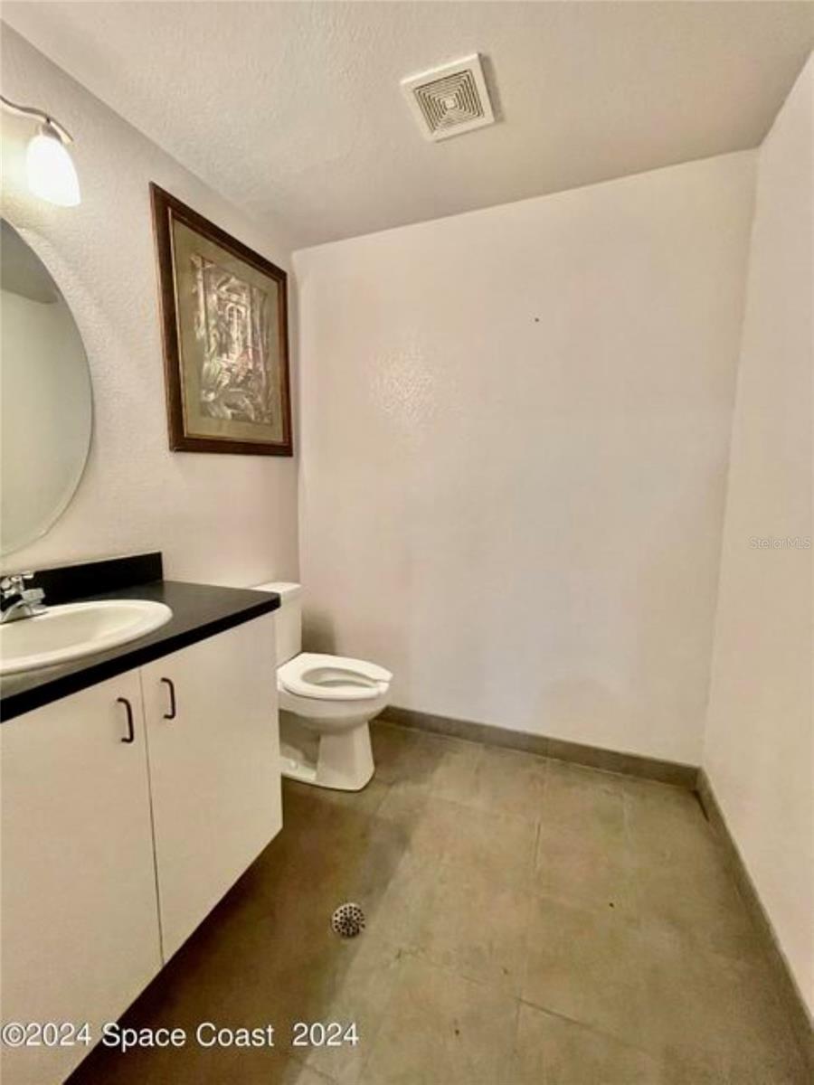 4344 S Hopkins Ave Property Photo 8