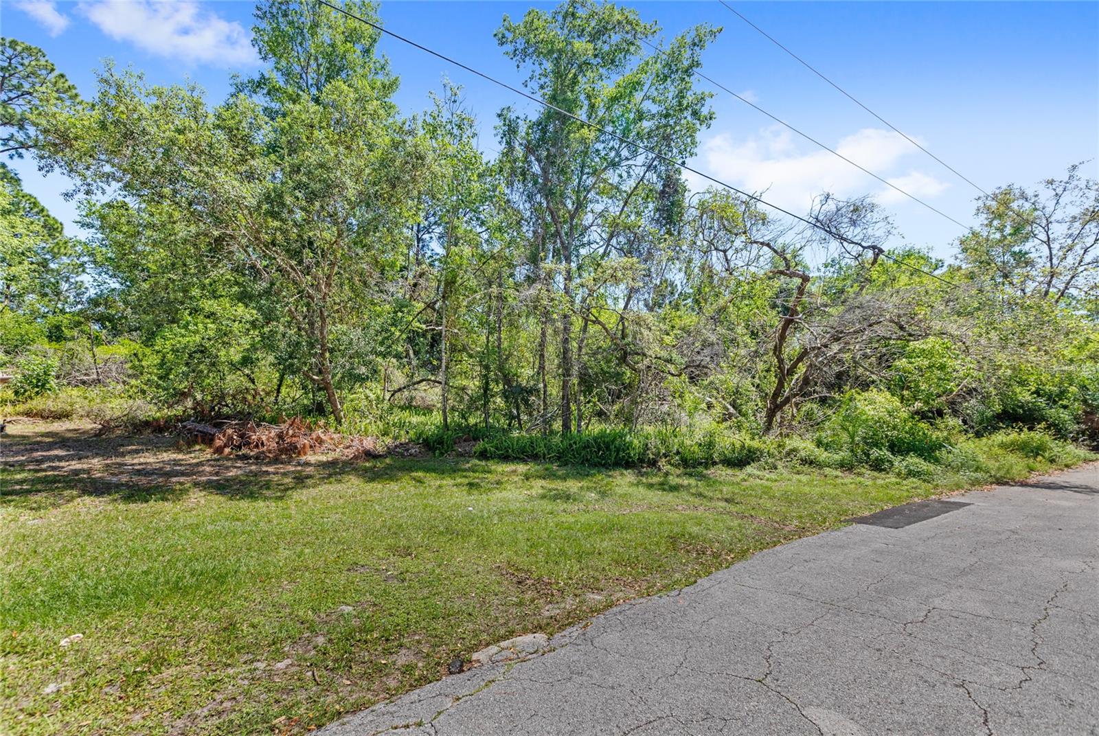 1351 Melshire Ave Property Photo