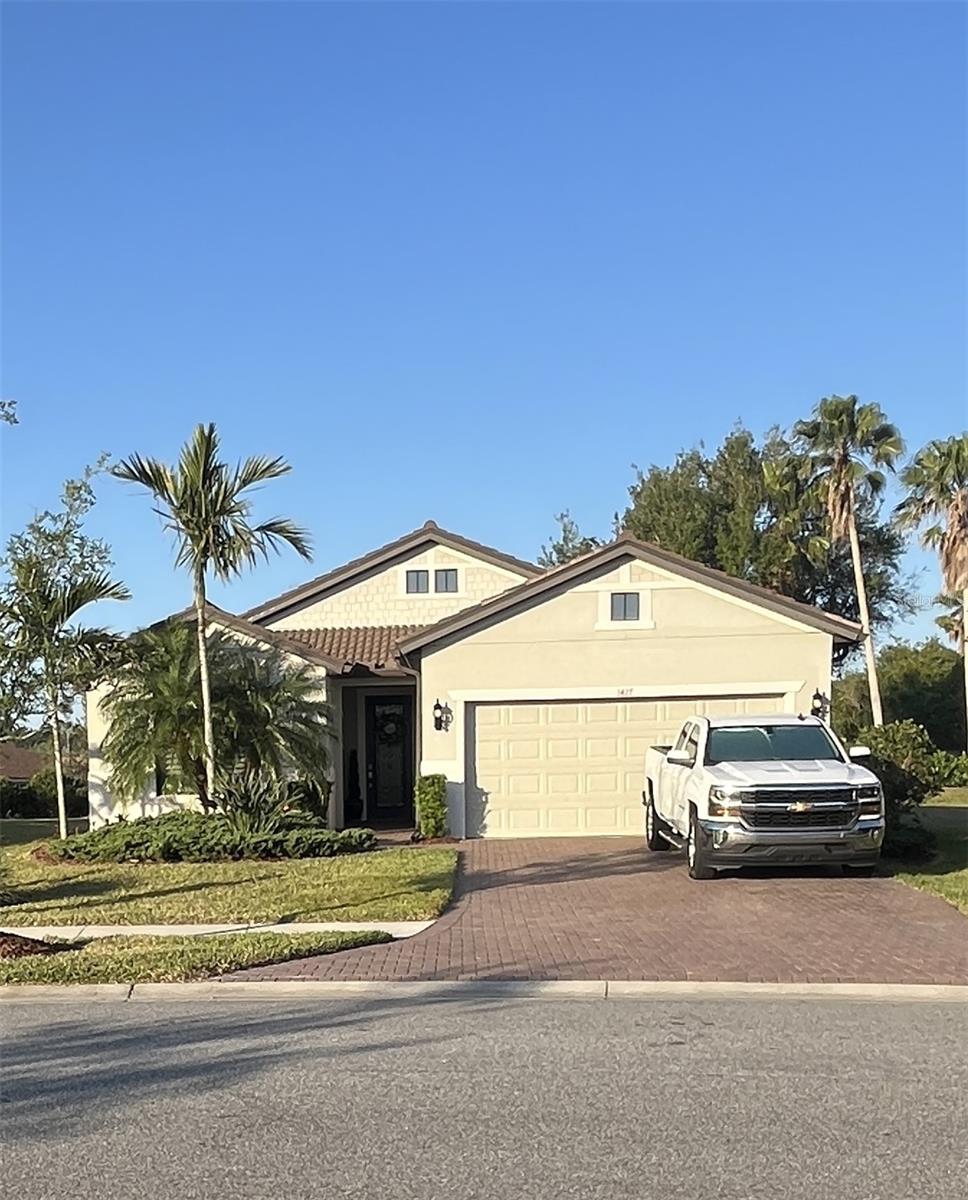 1427 Hyssop Loop Property Photo