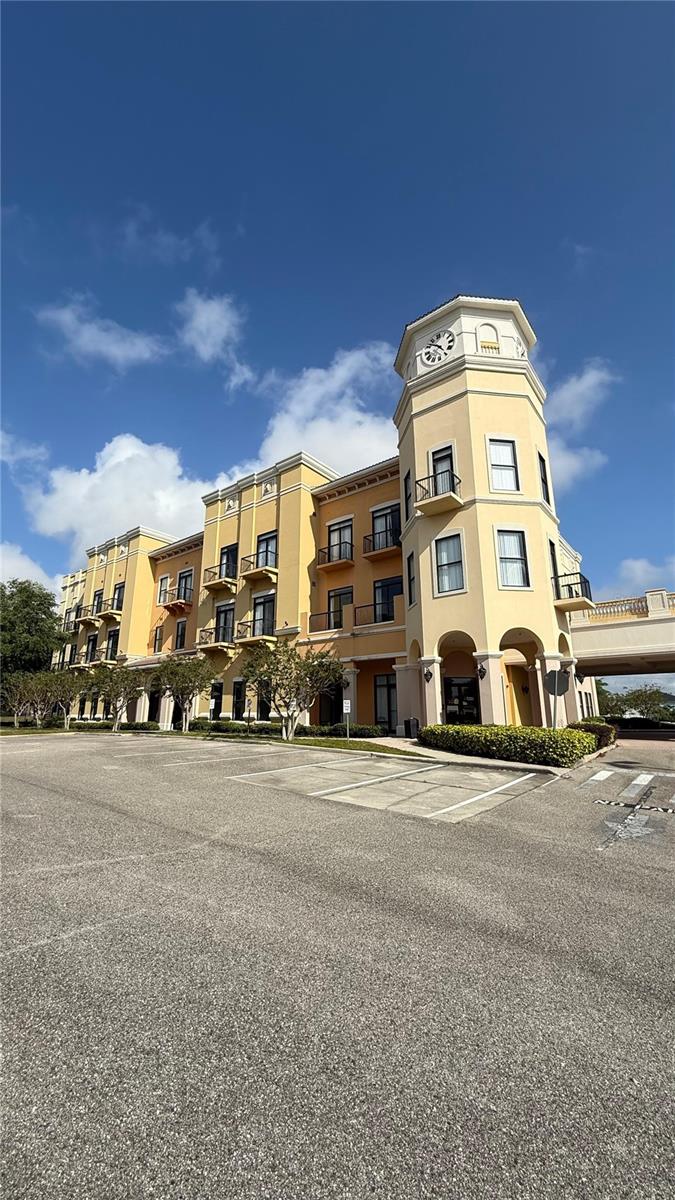 5749 Westgate Dr #unit 108 Property Photo 1