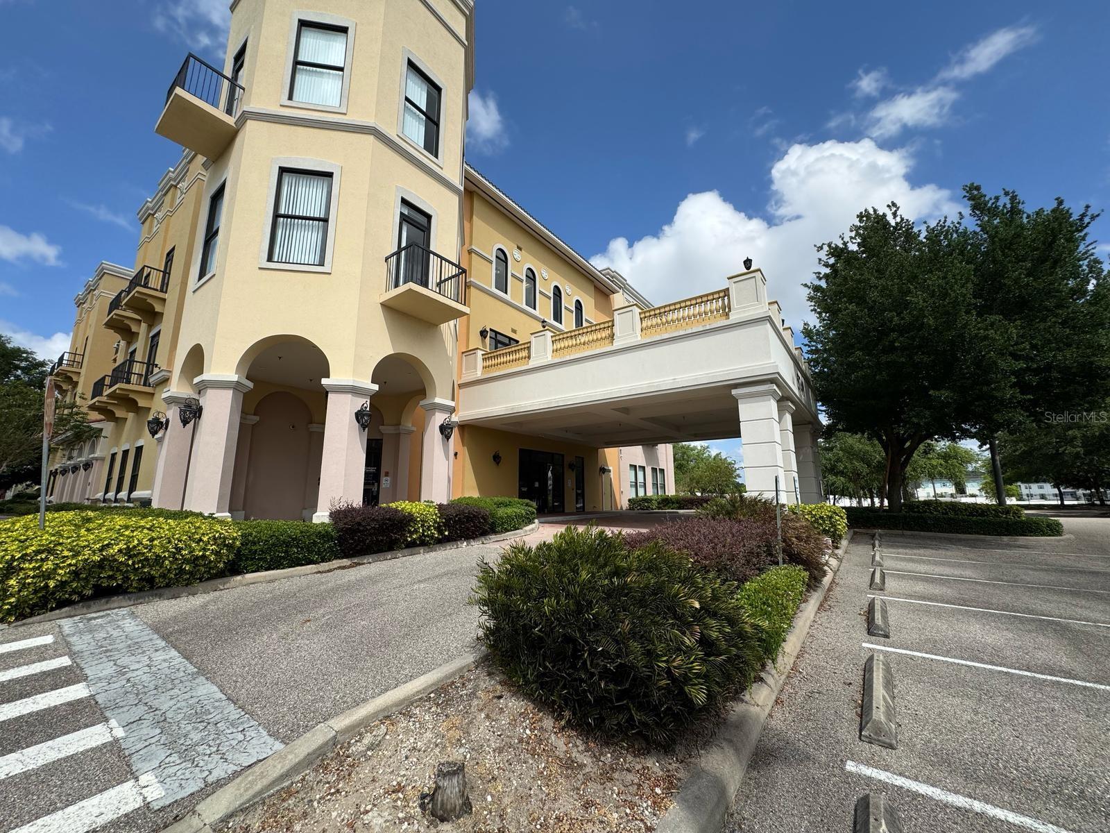 5749 Westgate Dr #unit 310 Property Photo 1