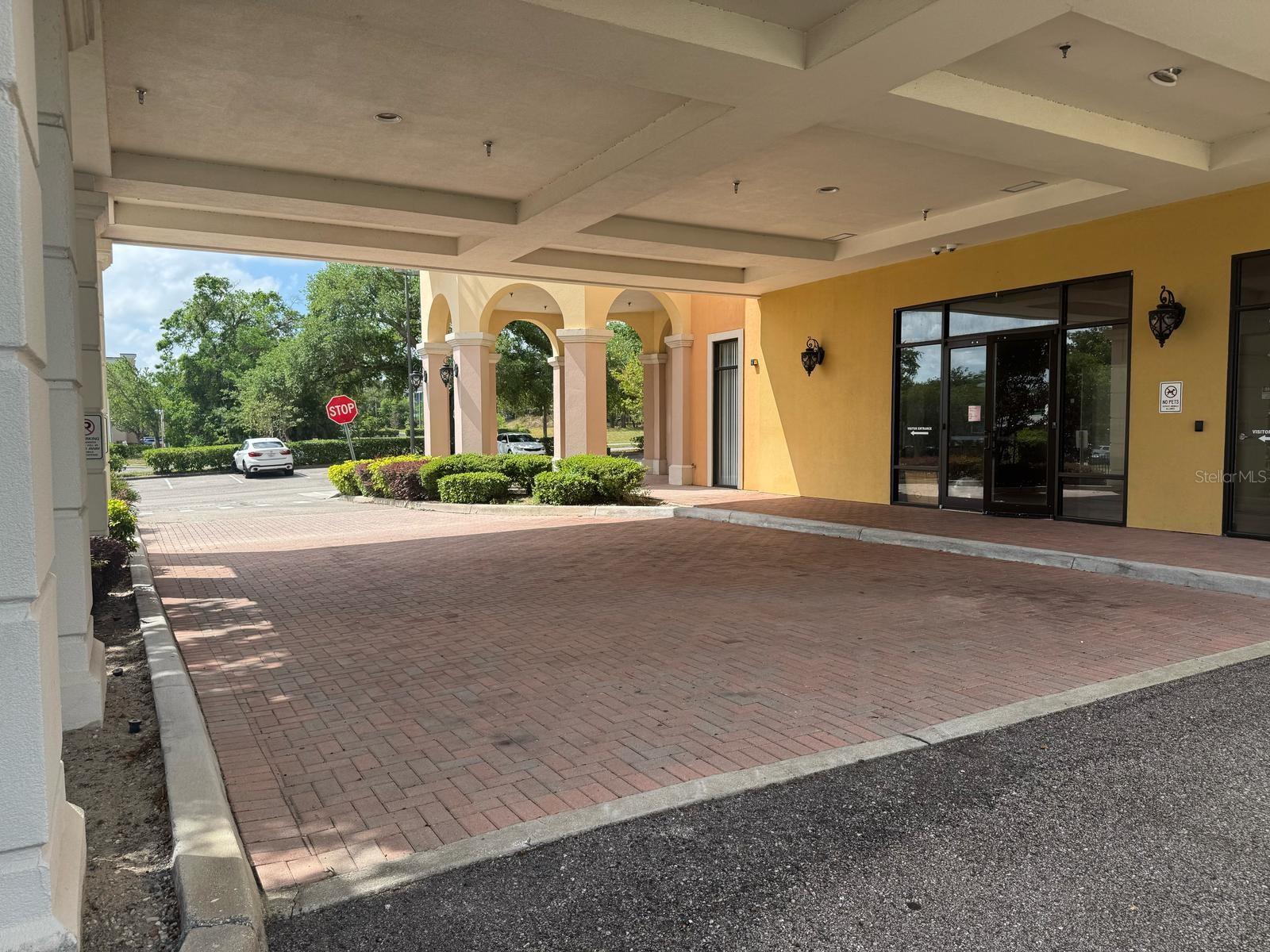 5749 Westgate Dr #unit 310 Property Photo 16