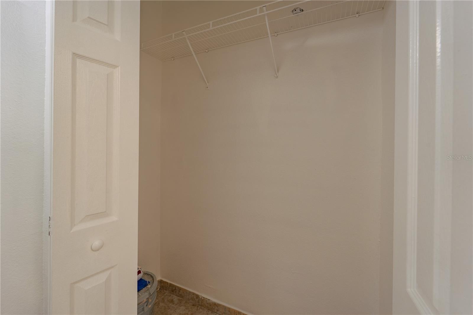 8421 S Orange Blossom Trl #120 Property Photo 8