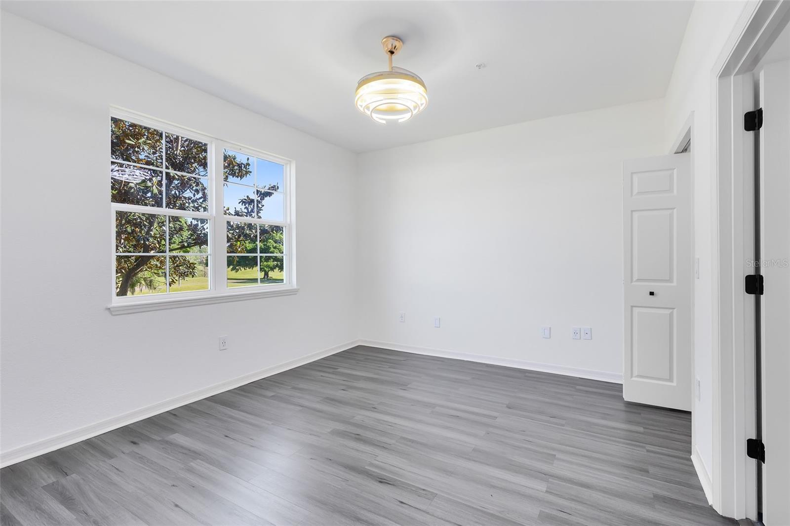 6685 Queens Borough Ave #202 Property Photo 17
