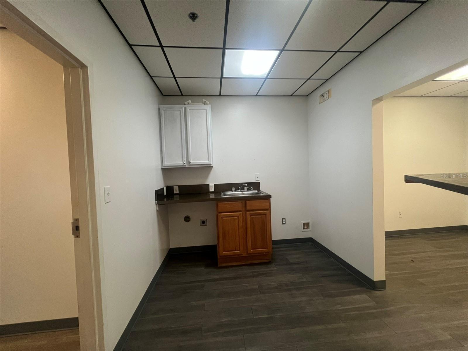 10330 Chedoak Ct #101 Property Photo 13
