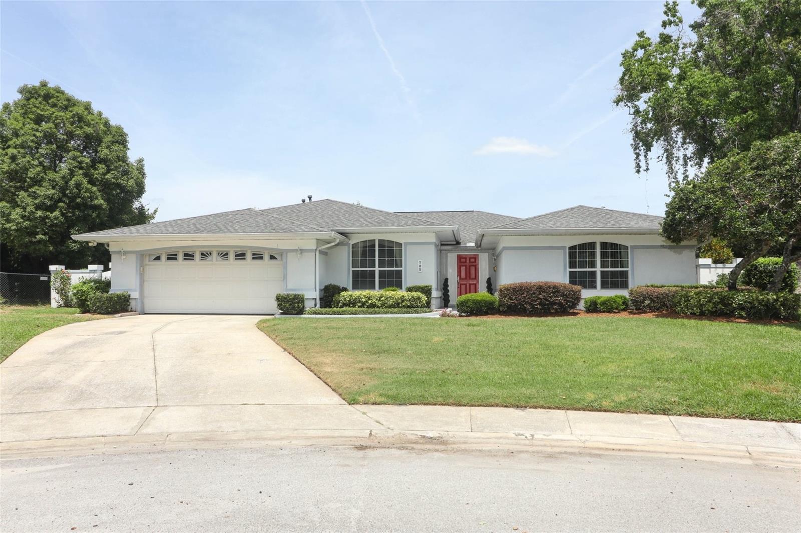 702 Green Meadow Ave Property Photo