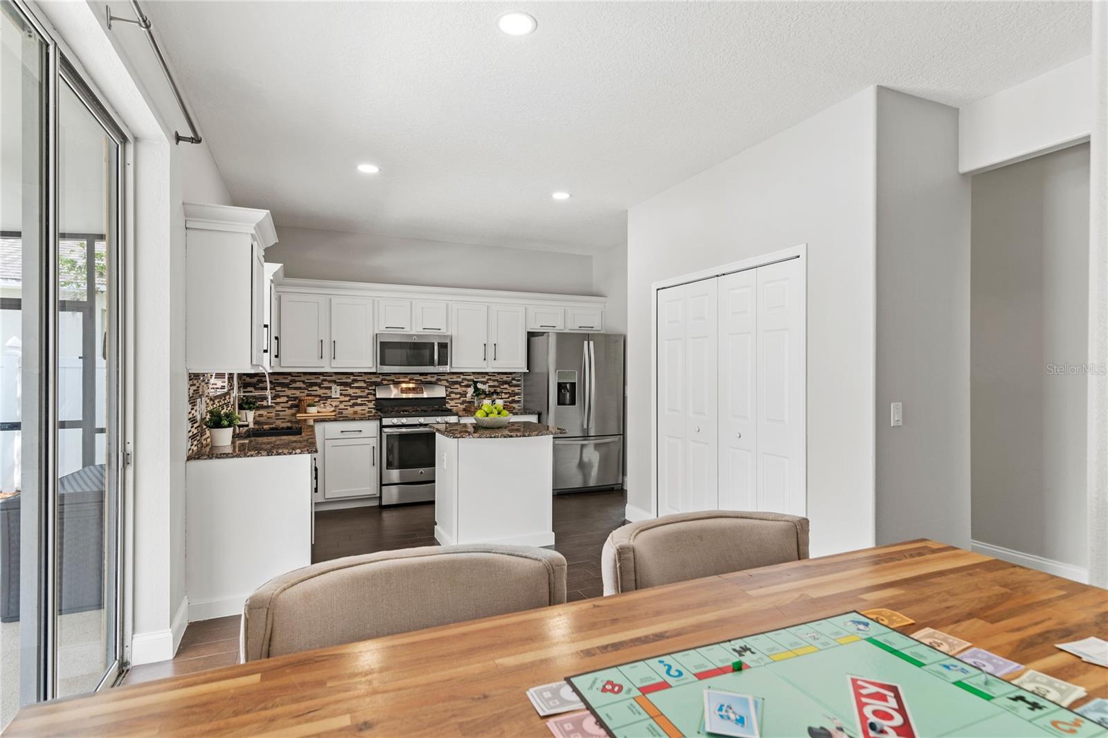 108 Portstewart Dr Property Photo 13
