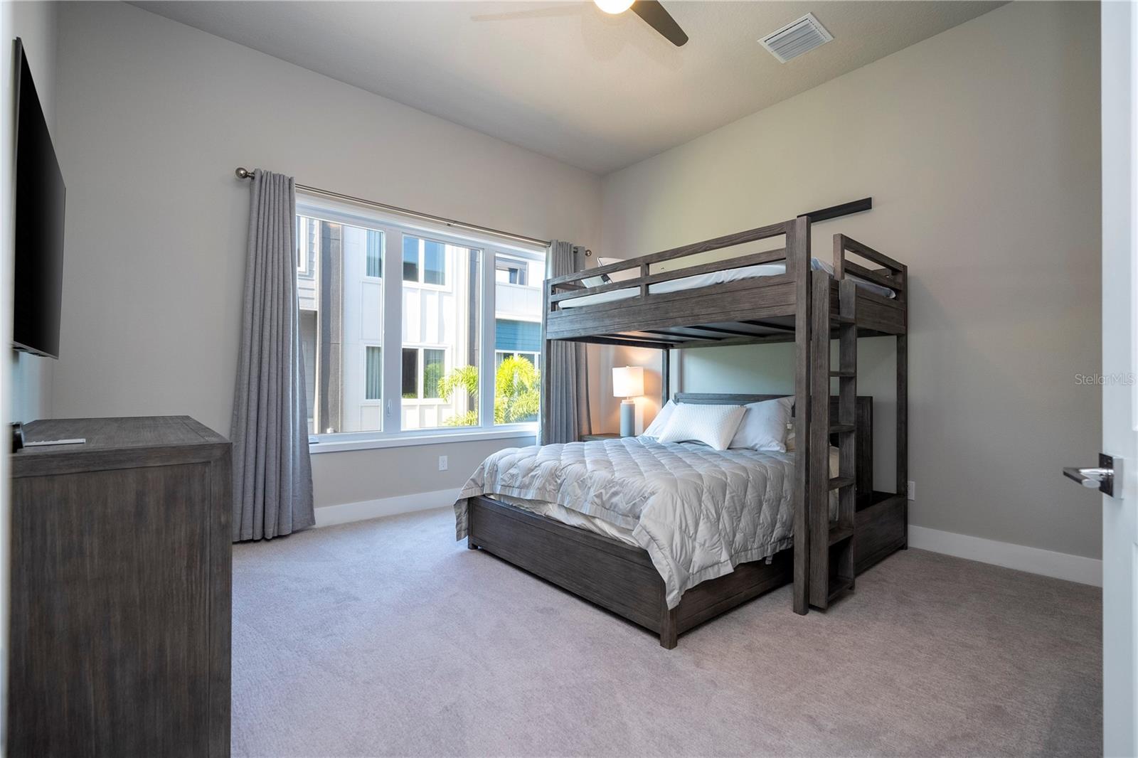 7770 Sandy Ridge Dr #219 Property Photo 31