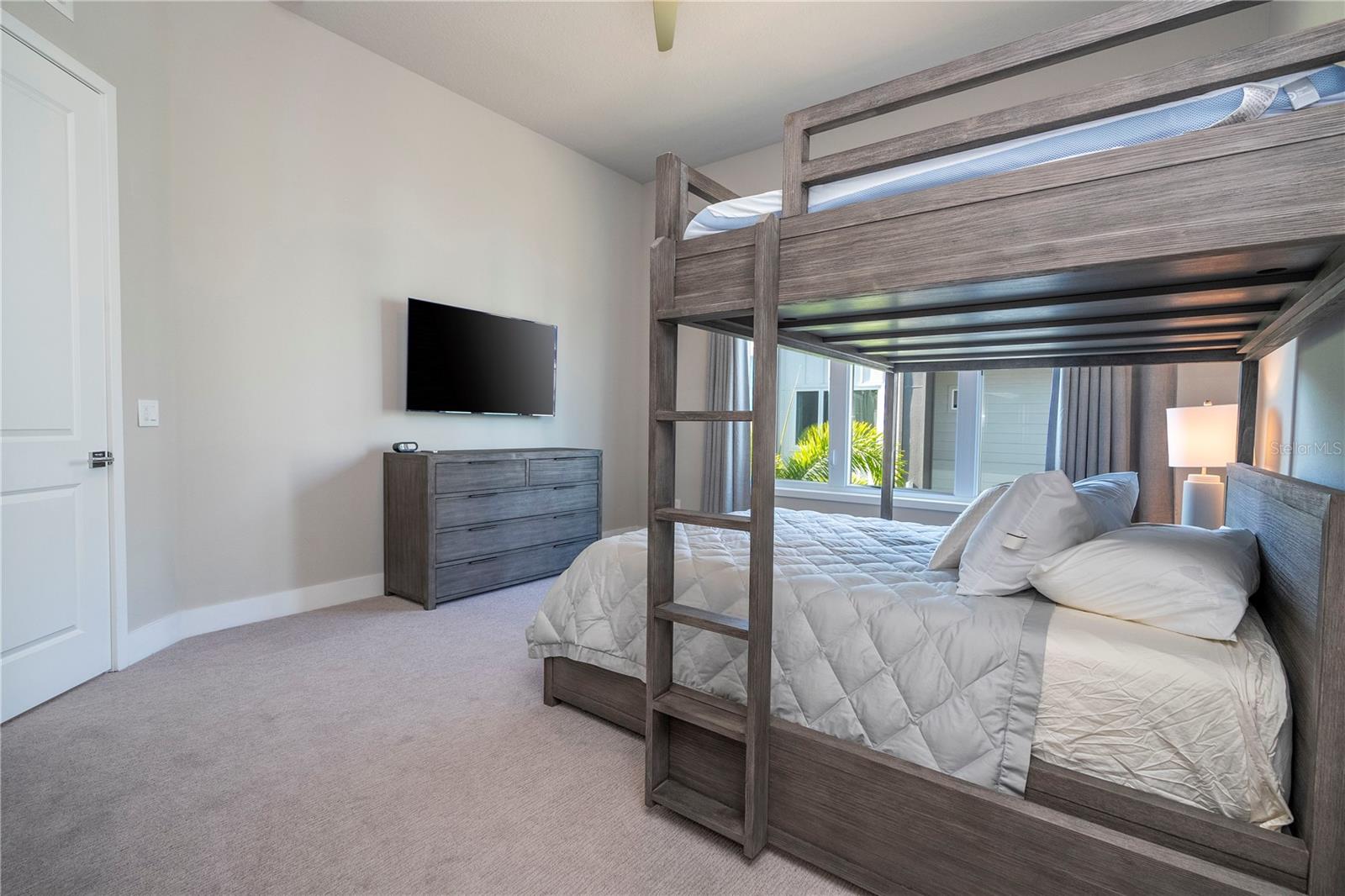 7770 Sandy Ridge Dr #219 Property Photo 37