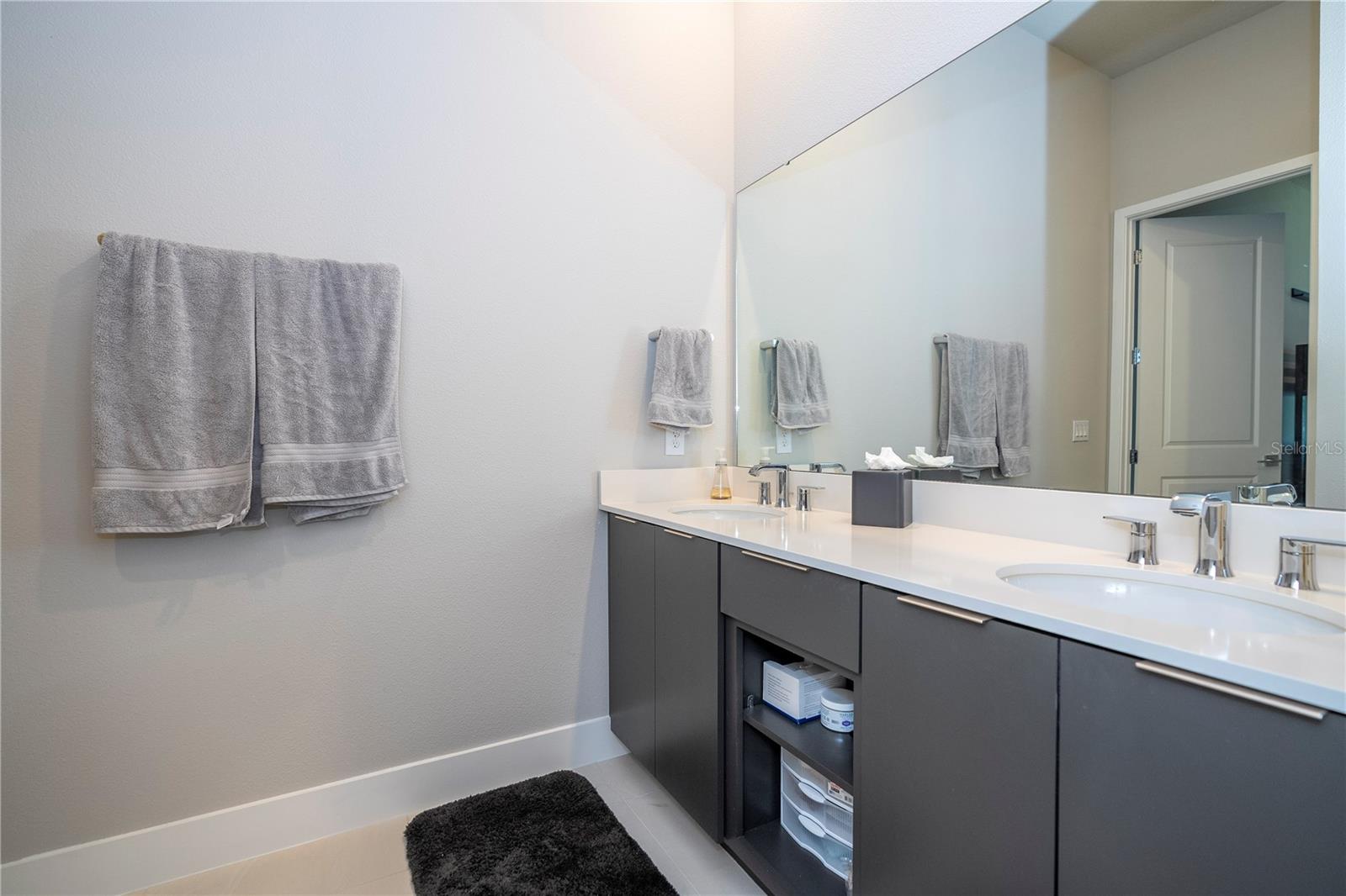 7770 Sandy Ridge Dr #219 Property Photo 46