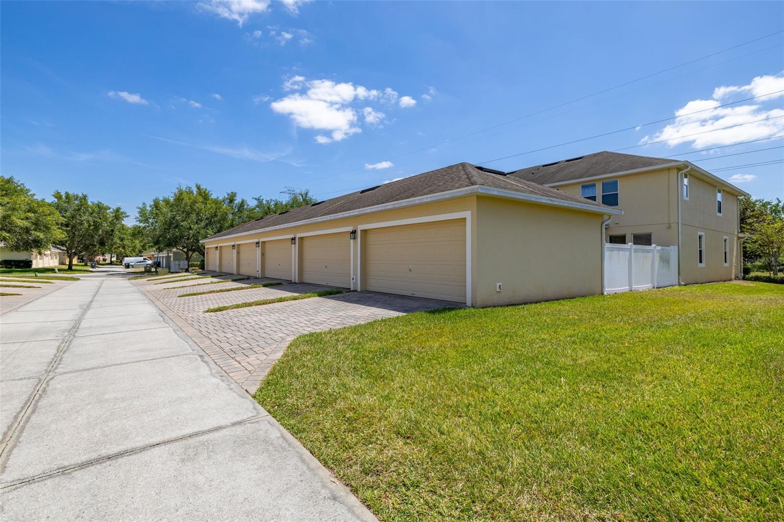 14030 Avenue Of The Grvs Property Photo 24