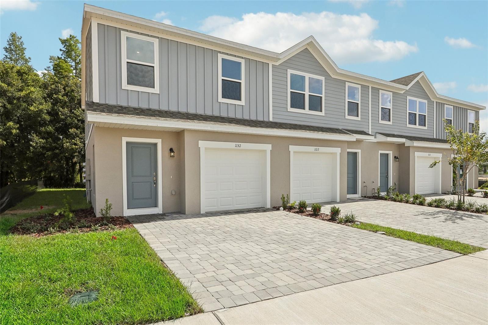 1205 Fan Palm Dr Property Photo