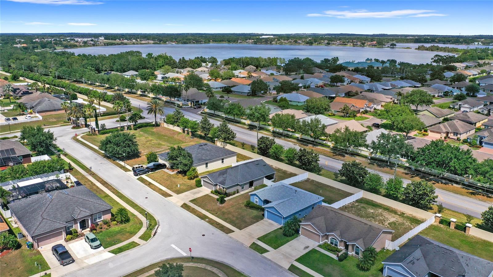 4621 Mandolin Loop Property Photo