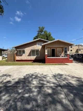1611 Hillcrest St Property Photo 1