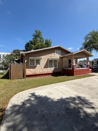 1611 Hillcrest St Property Photo 3