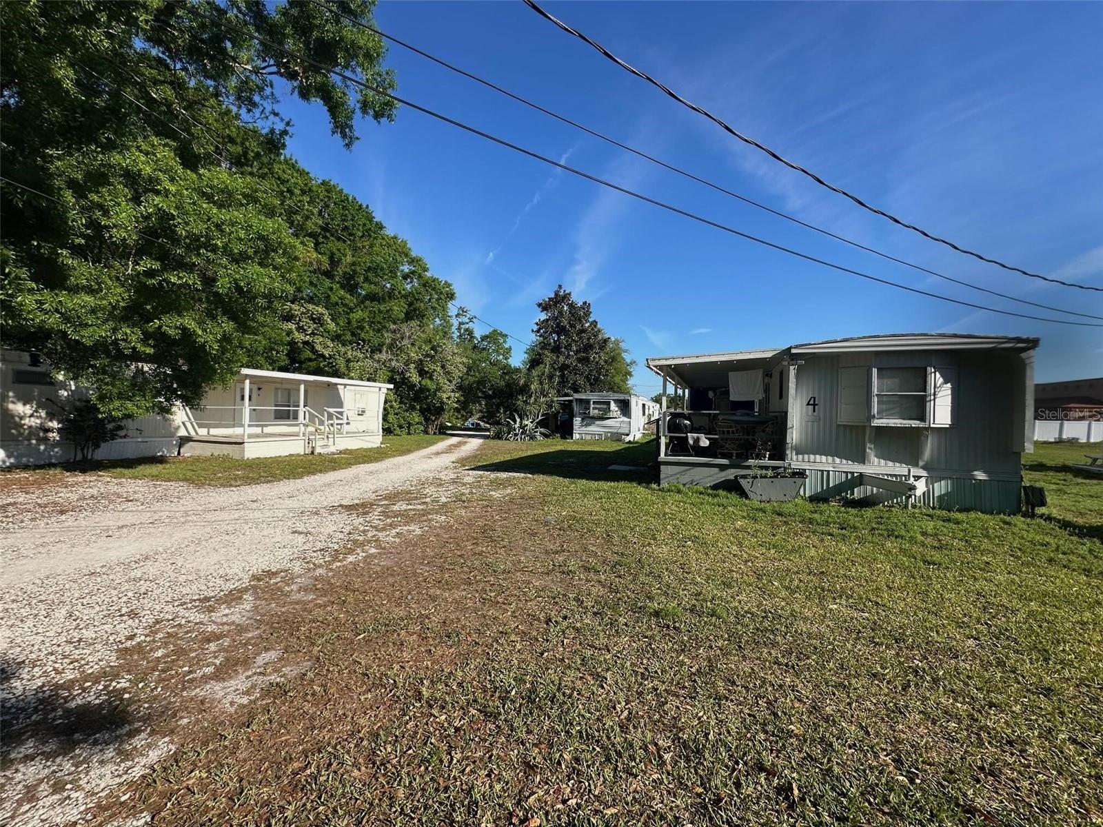 1025 W Socrum Loop Rd Property Photo 1