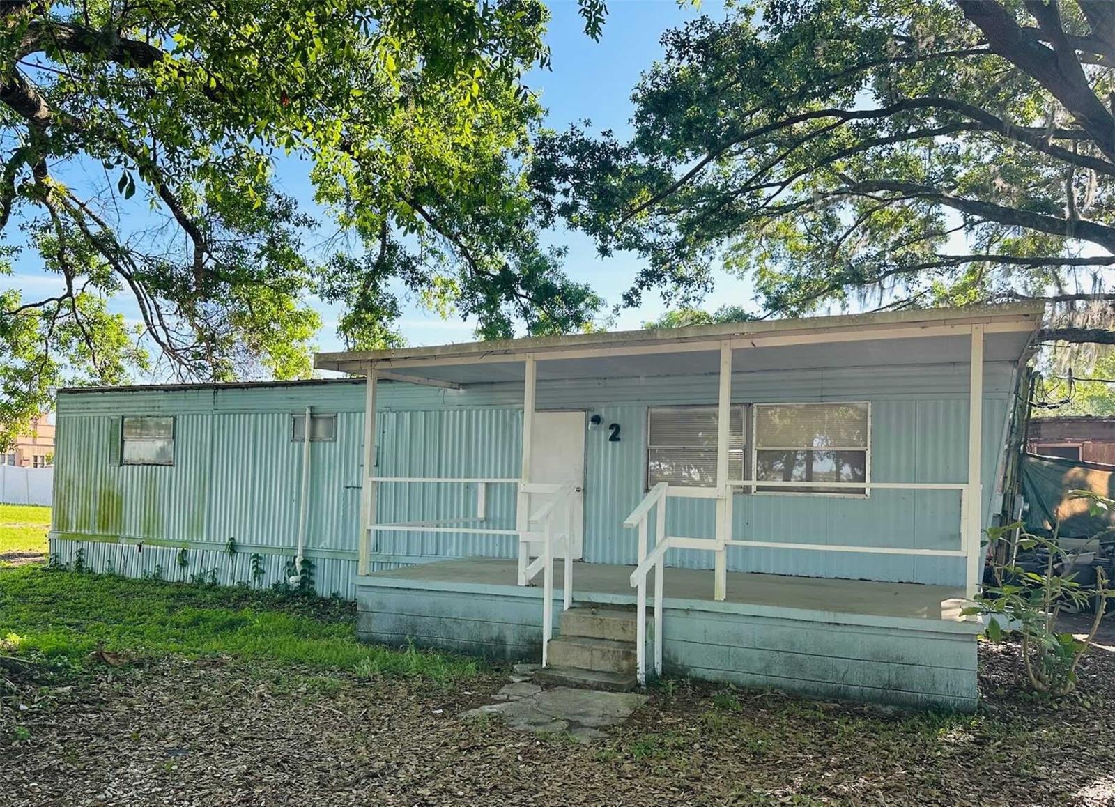 1025 W Socrum Loop Rd Property Photo 5