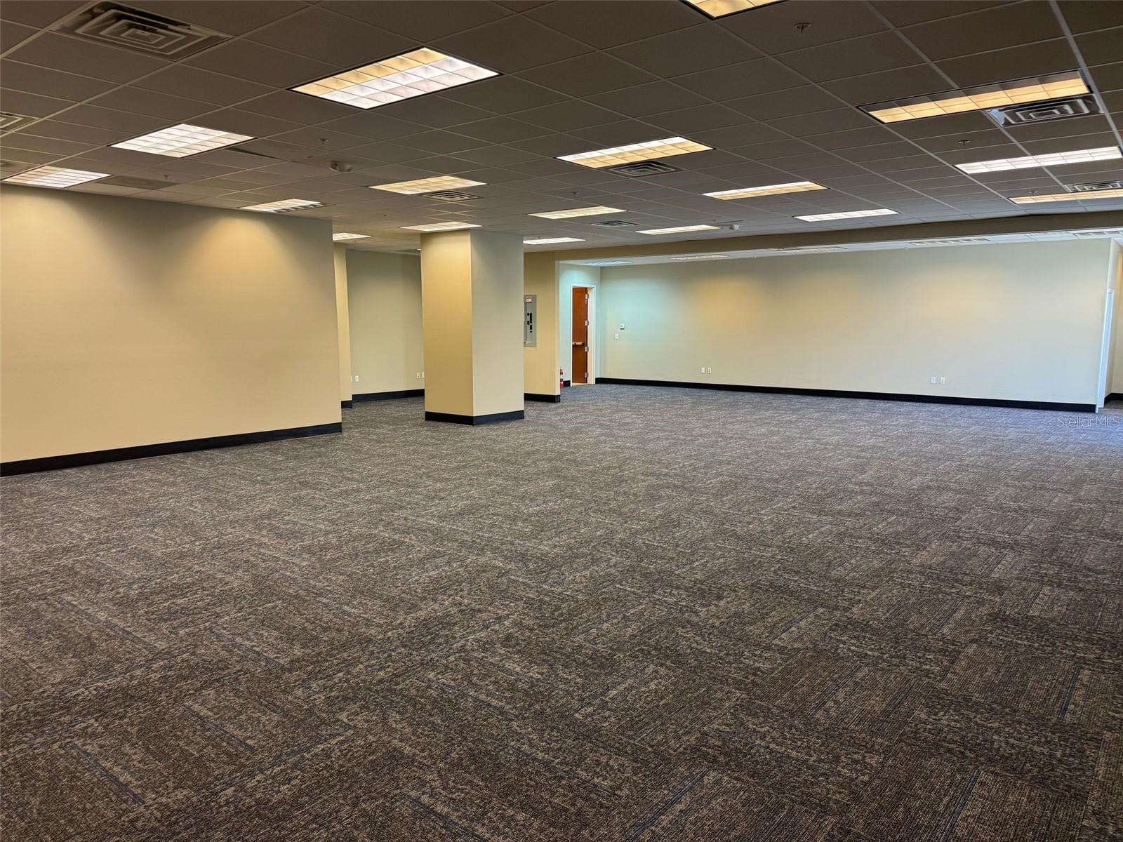 5749 Westgate Dr #unit 201 Property Photo 13