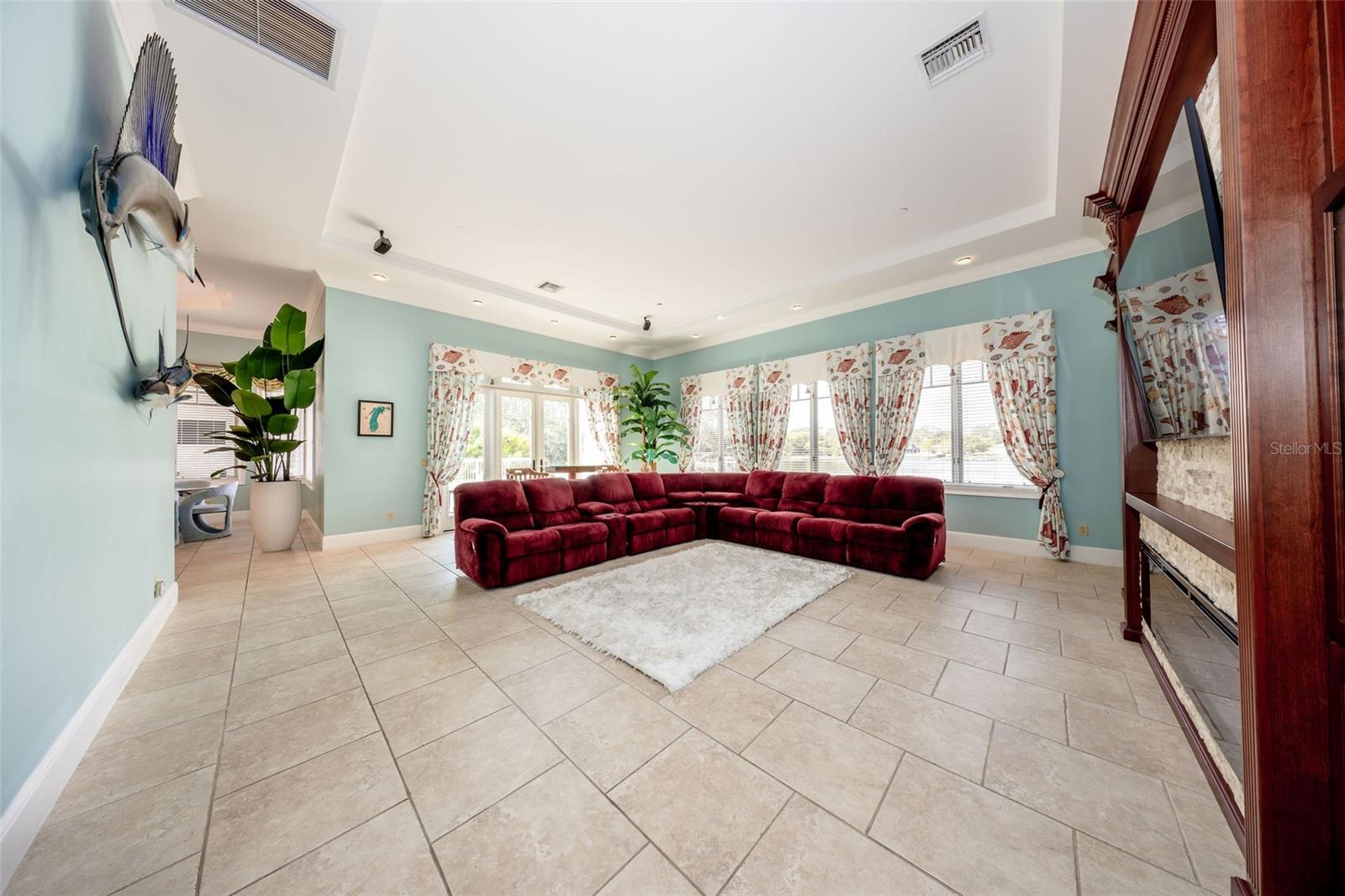 4 Island Dr Property Photo 23