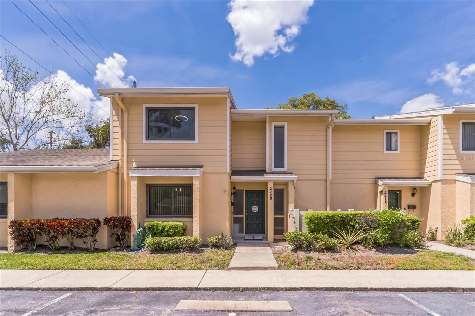 2220 Mcmahon Ct #1039 Property Photo