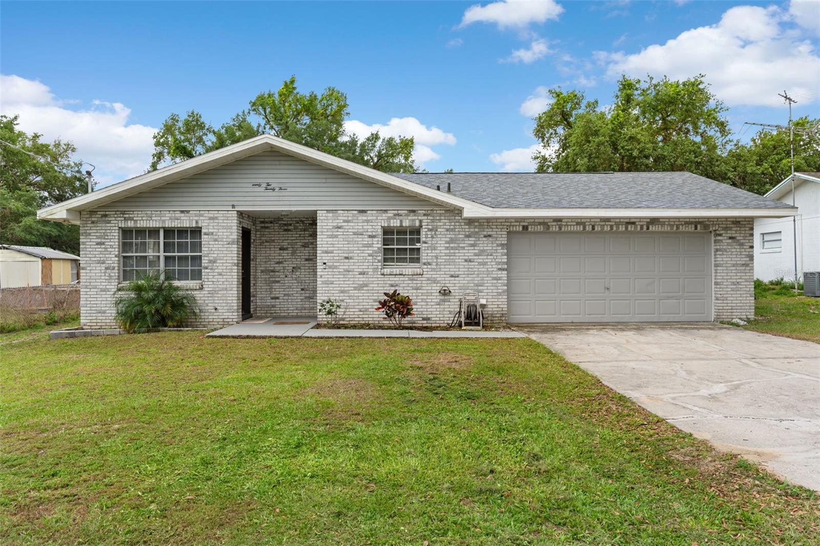 2223 Drexel Blvd Property Photo