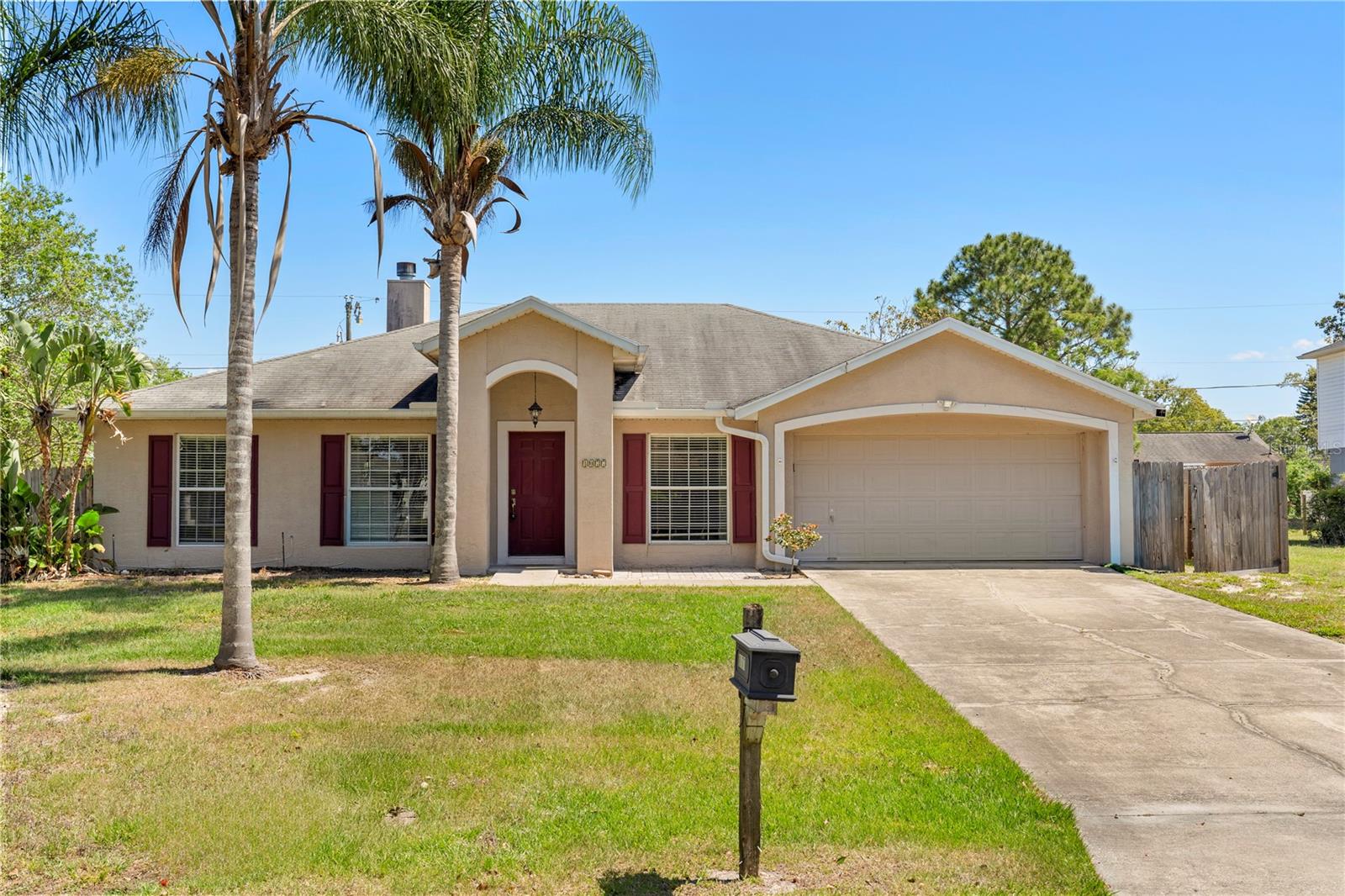 1077 Peak Cir Property Photo
