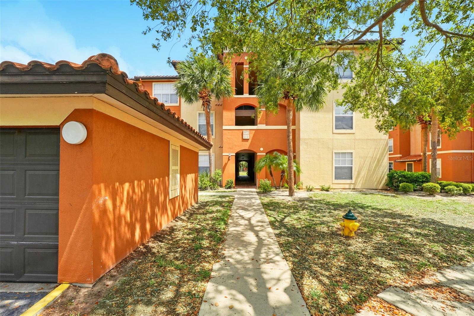 Florida Virtual School Real Estate Listings Main Image