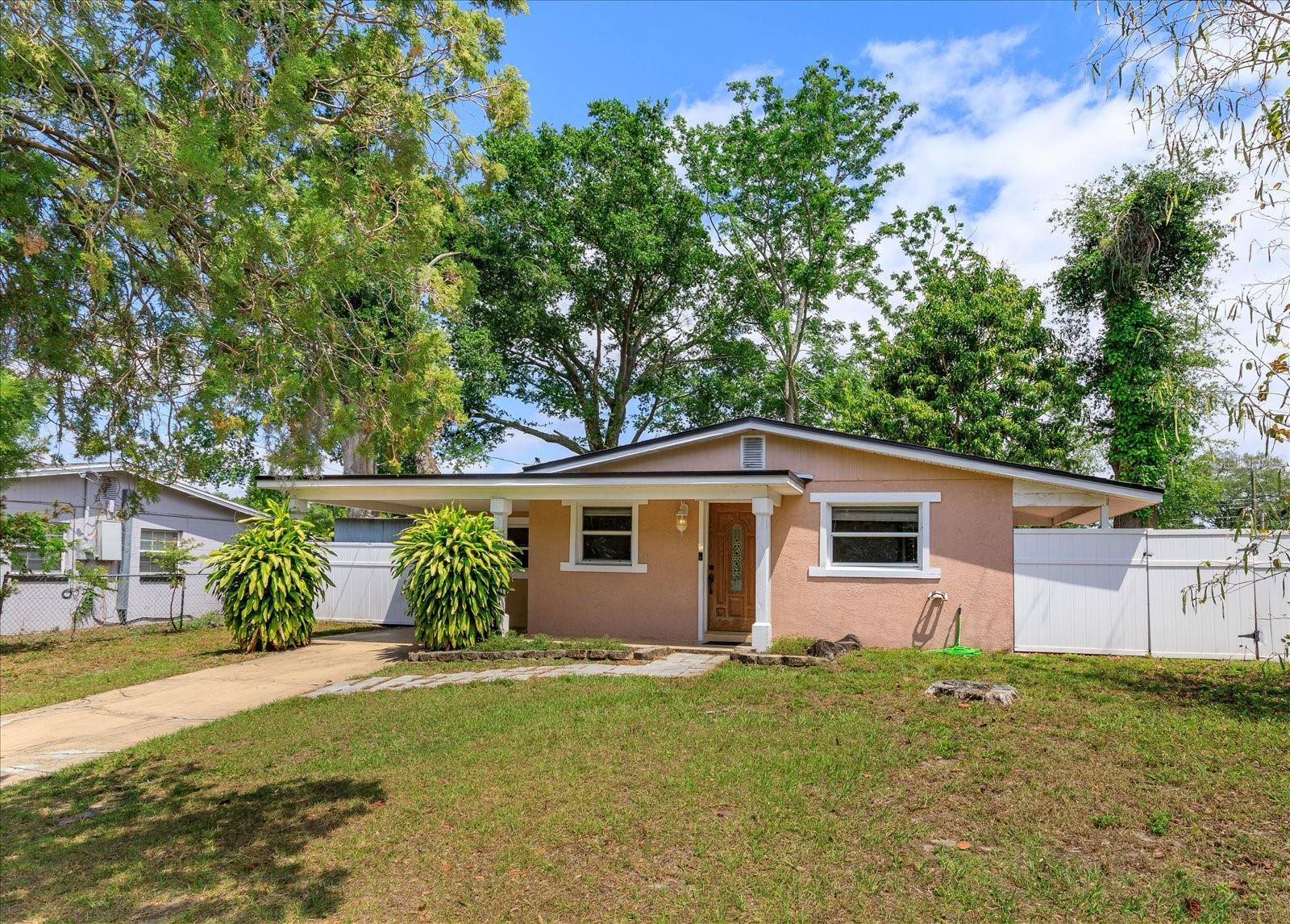 1219 Helen St Property Photo