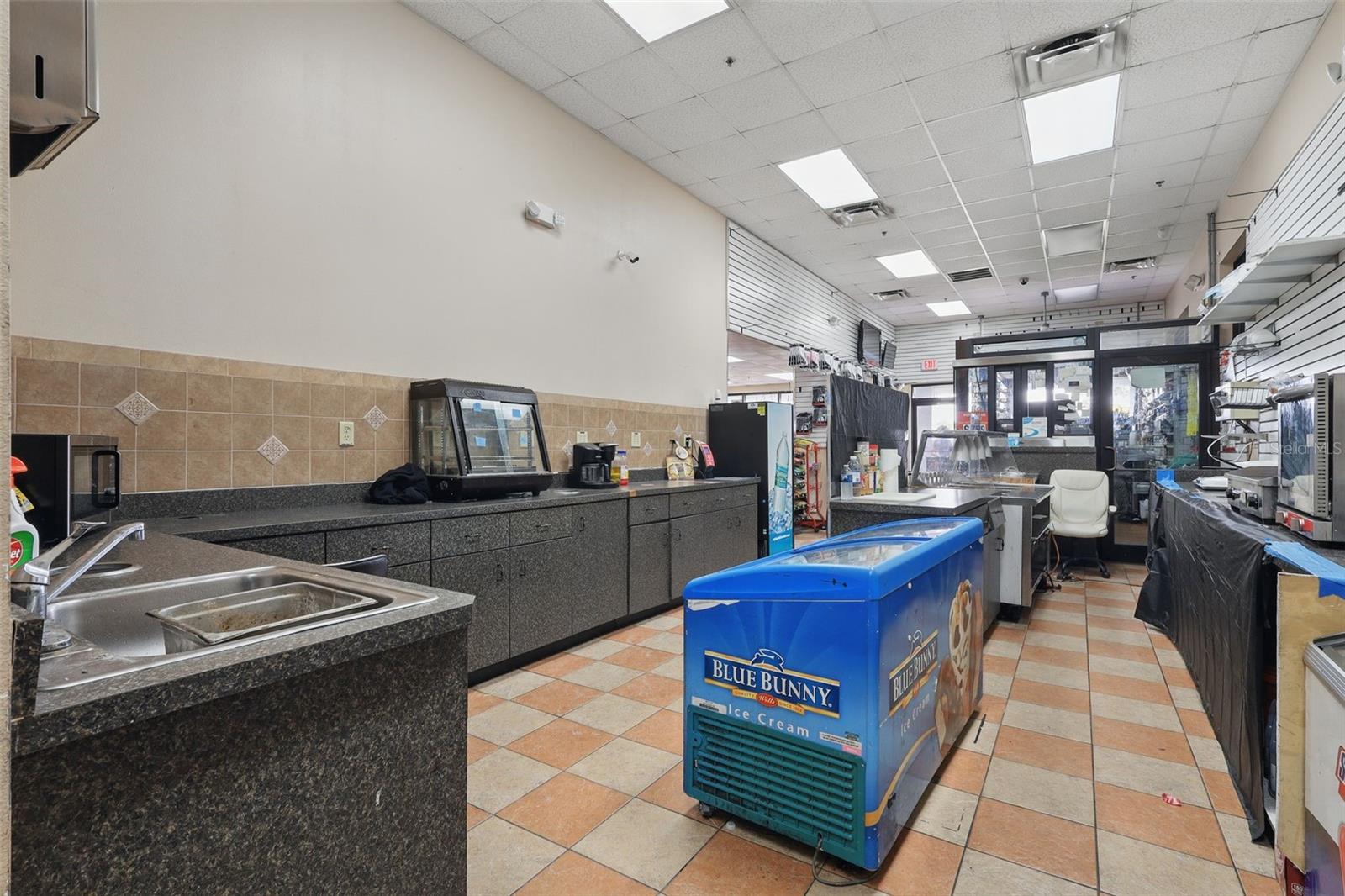 Property Photo 9