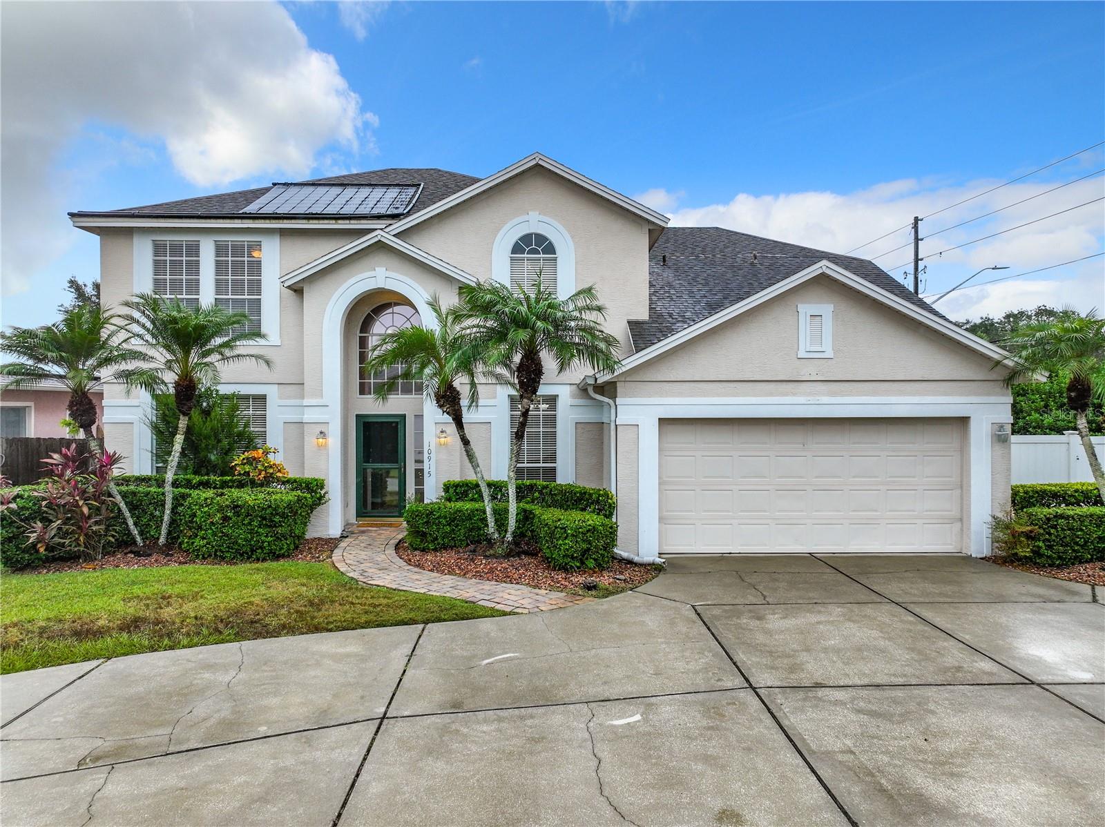 10915 Piping Rock Cir Property Photo