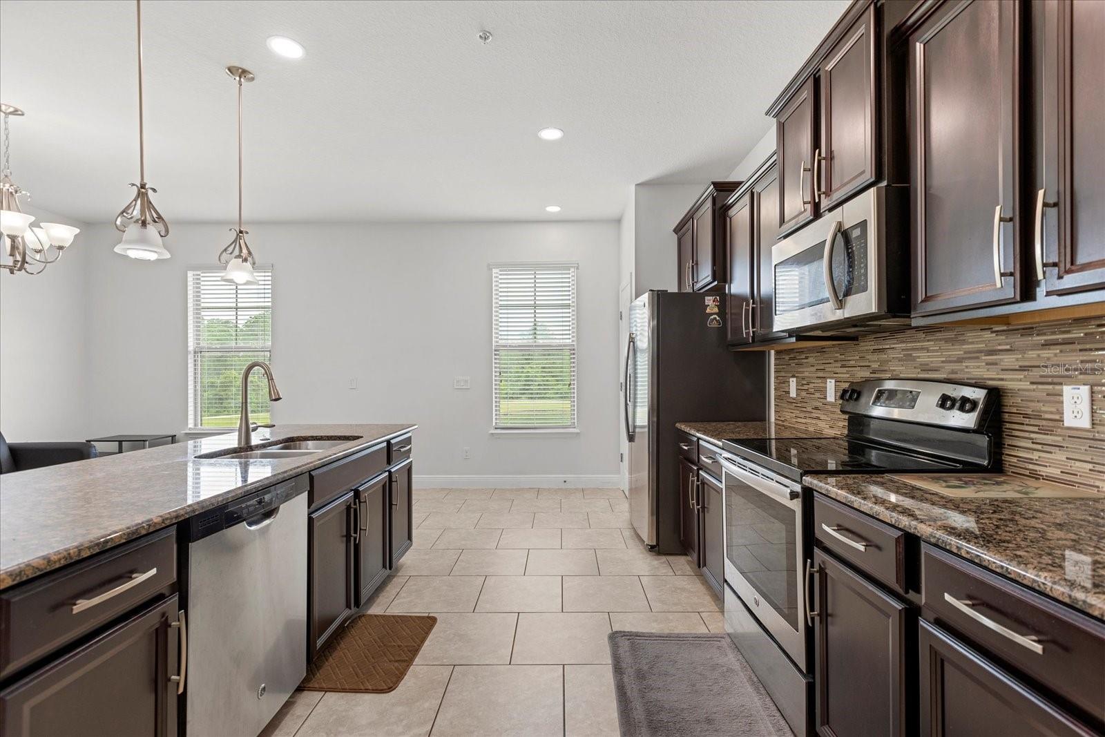 10866 Sunset Ridge Ln Property Photo 11