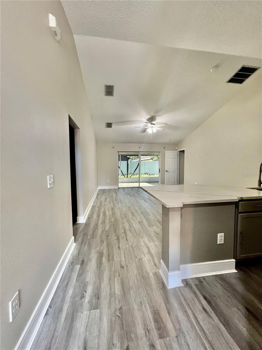 10731 Flycast Cir Property Photo 2