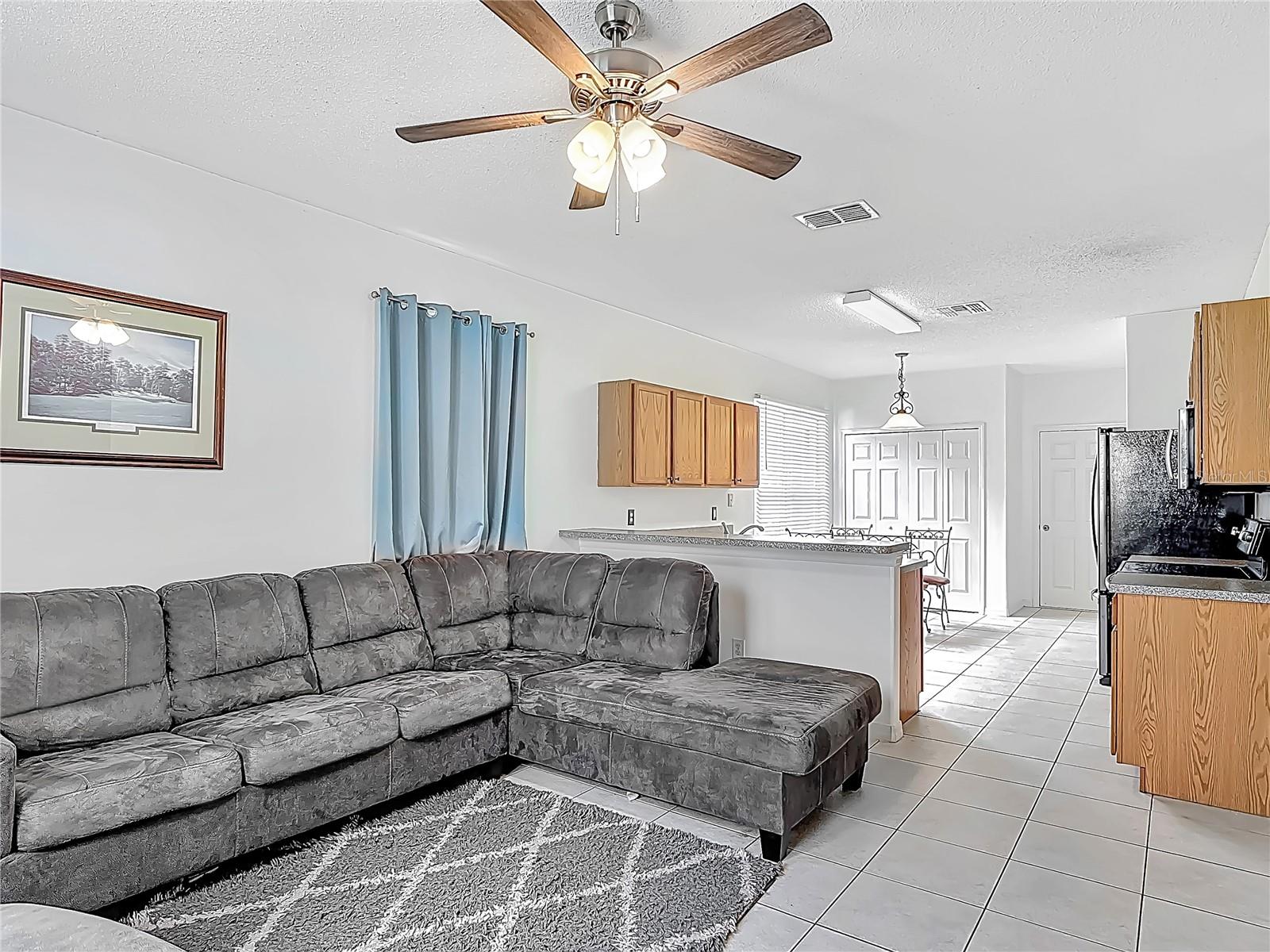 226 Sigmund Loop Property Photo 20