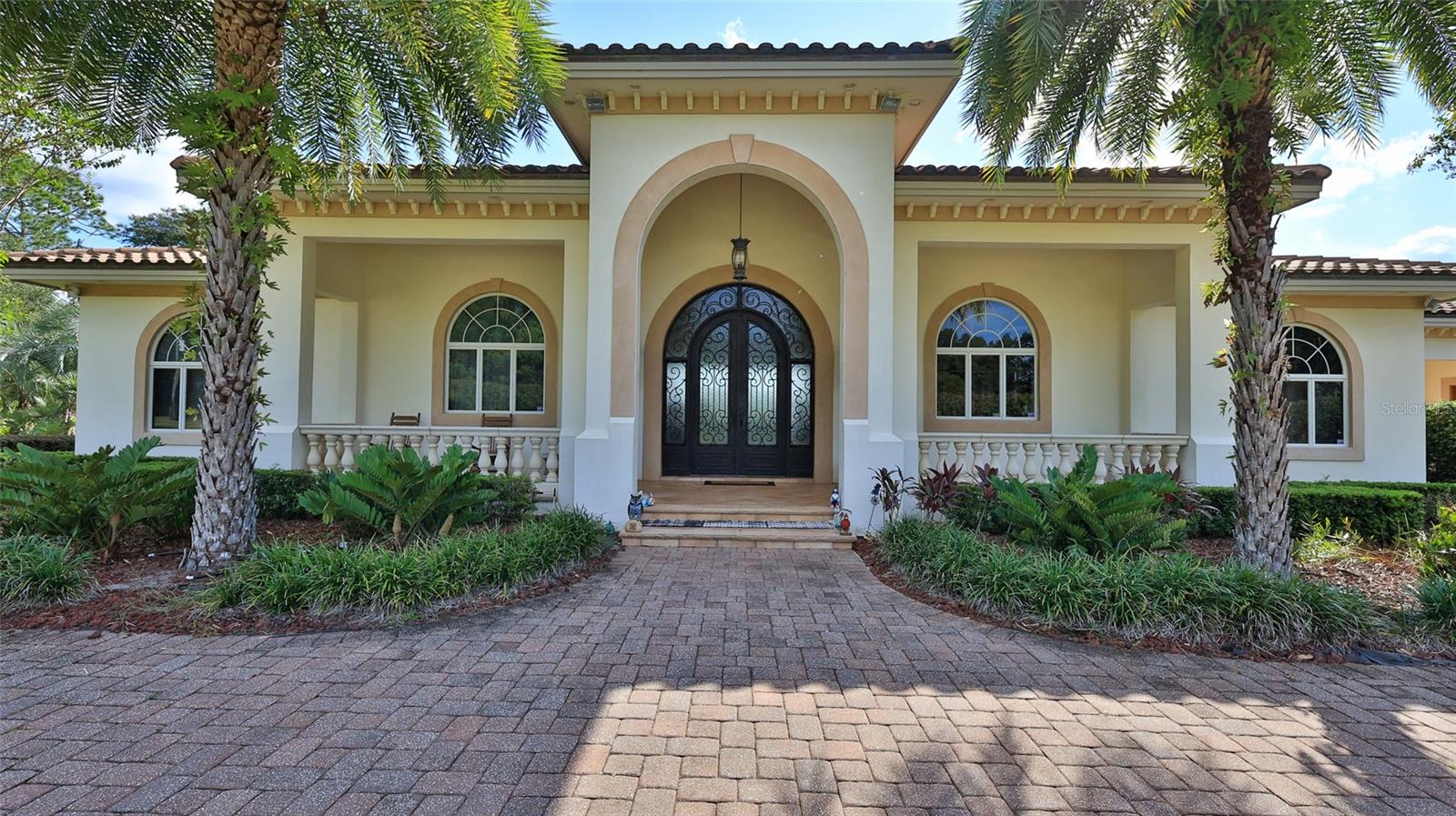 32744 Real Estate Listings Main Image