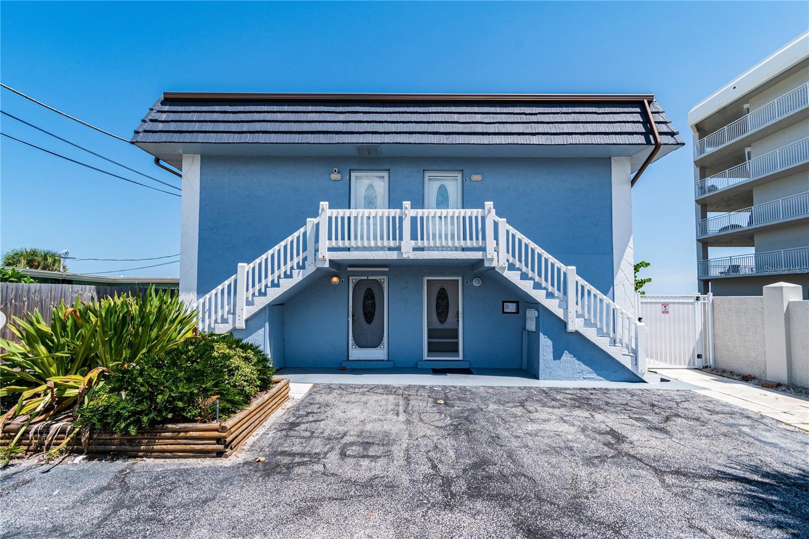 1145 S Atlantic Ave #b Property Photo