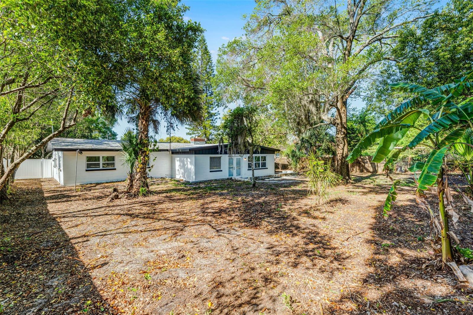 505 Lake Shore Dr Property Photo 36