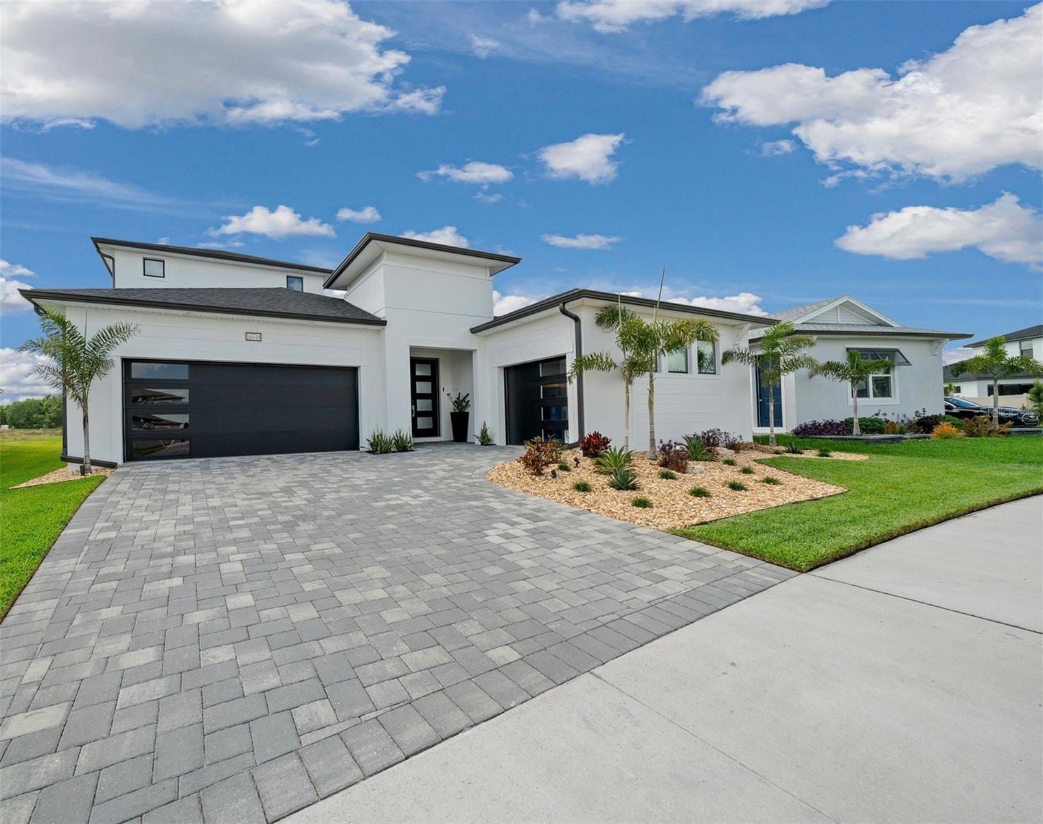 10549 Torchwood Sea Way Property Photo 1