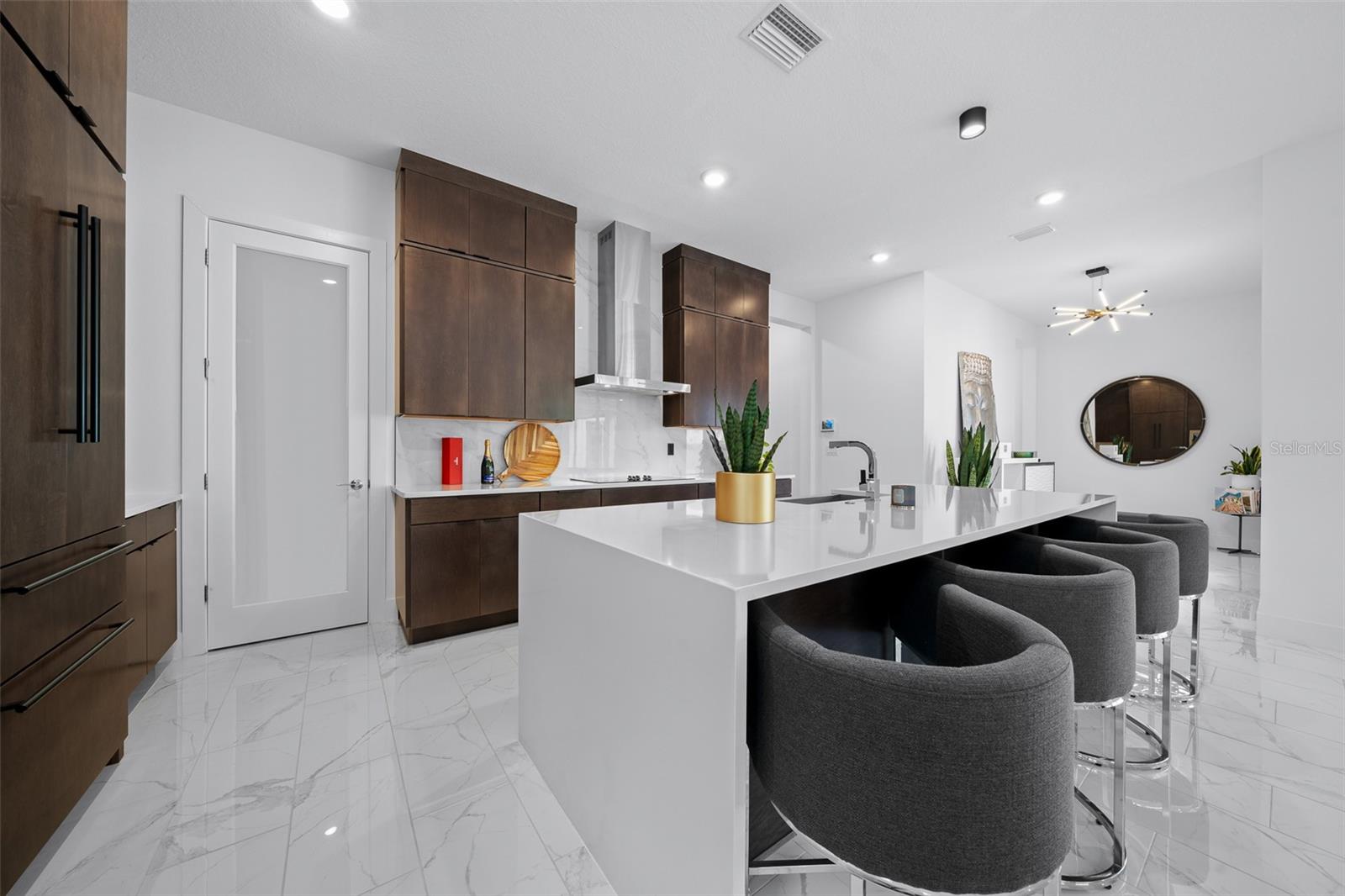 10549 Torchwood Sea Way Property Photo 35