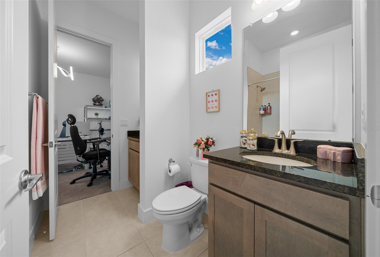 10549 Torchwood Sea Way Property Photo 45