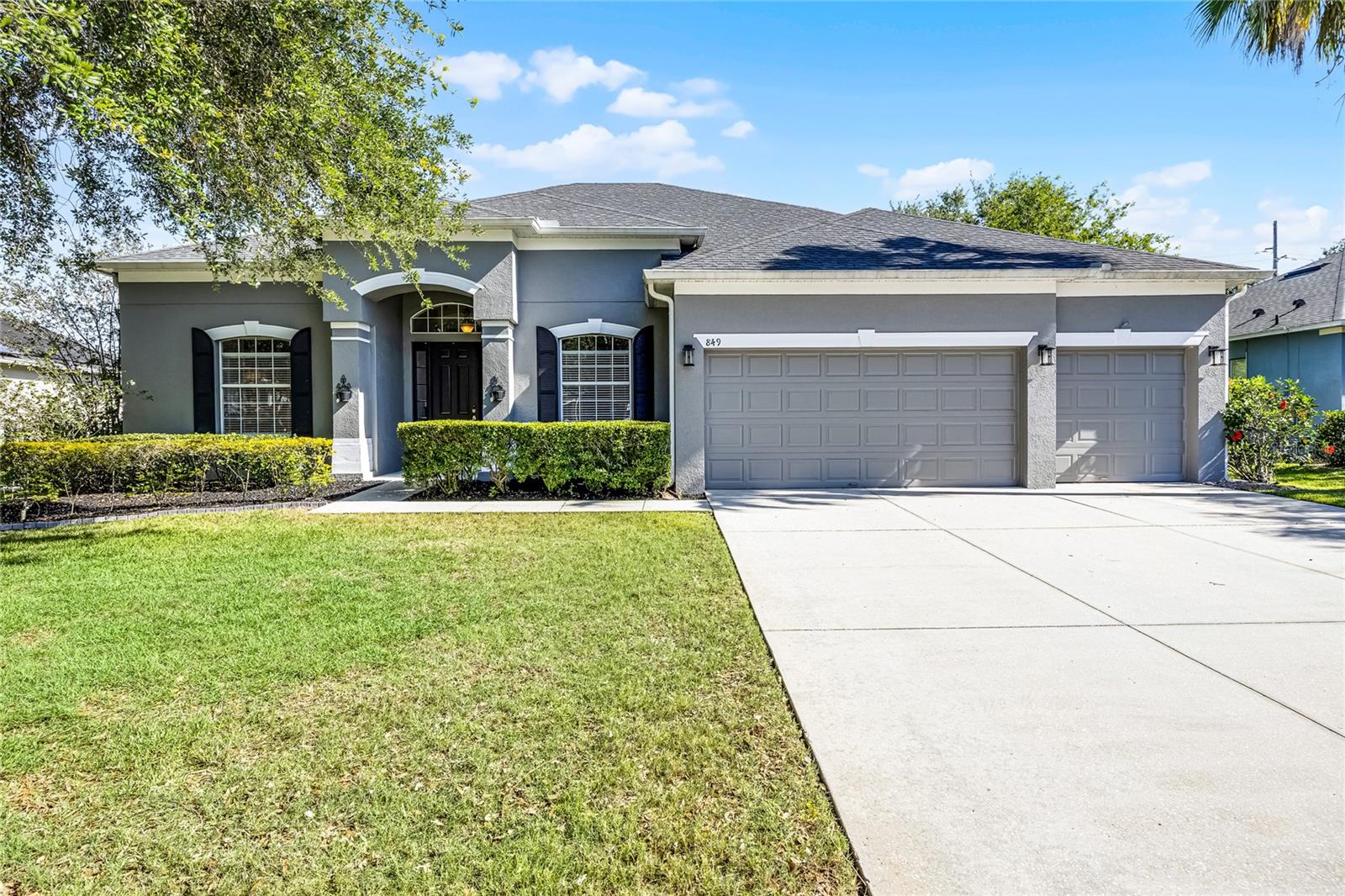 849 Shadowmoss Dr Property Photo