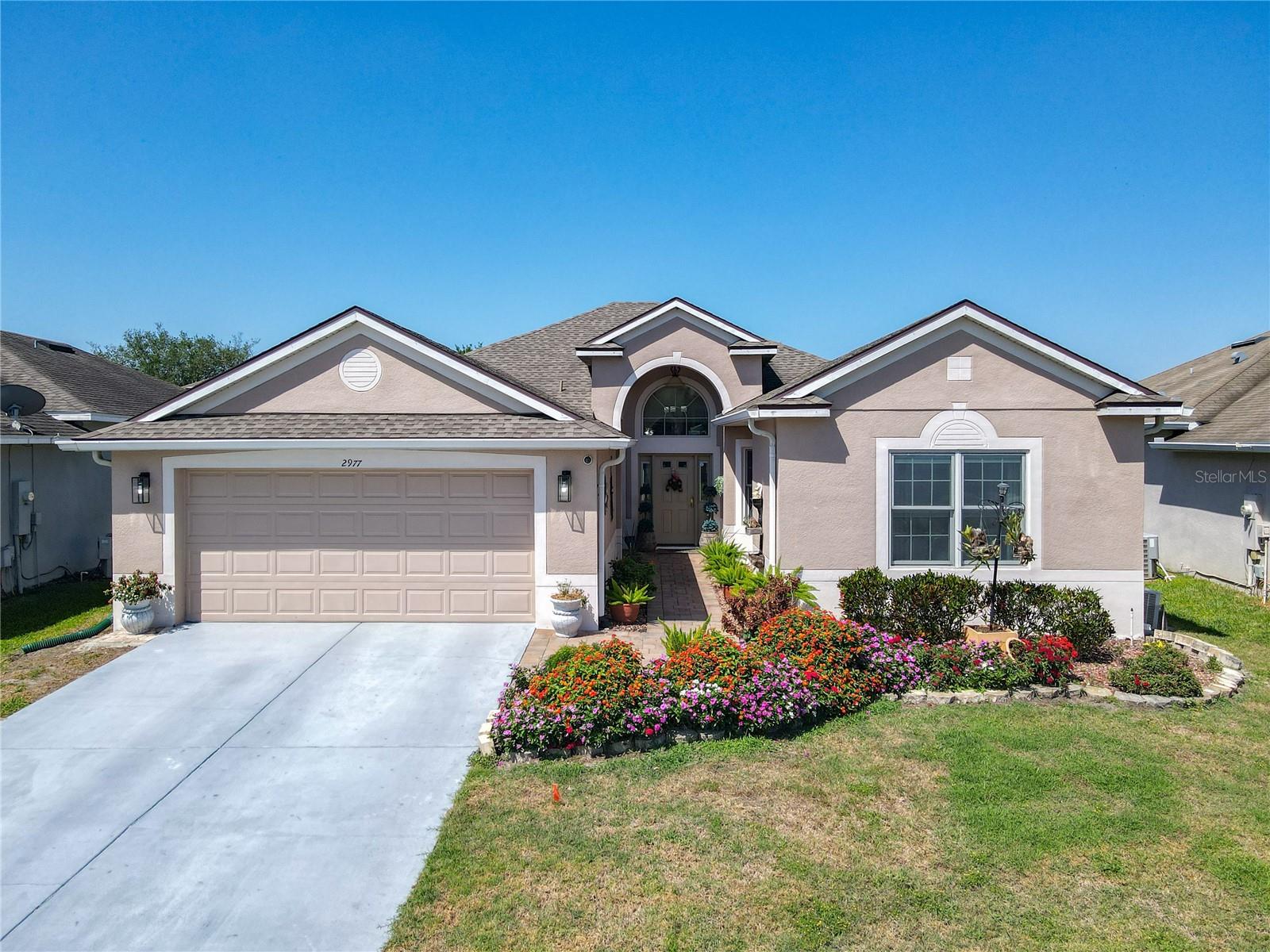 2977 White Cedar Cir Property Photo