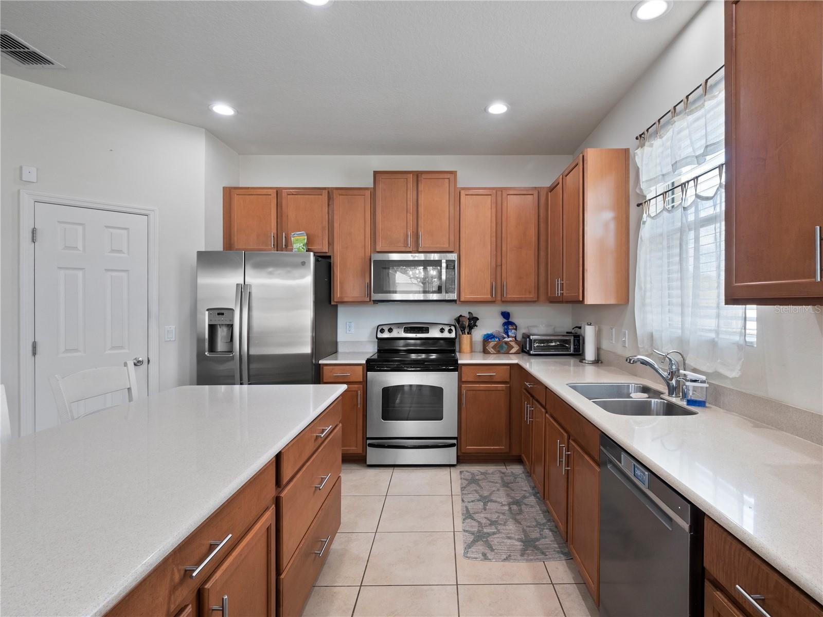 3505 Rhapsody St Property Photo 12