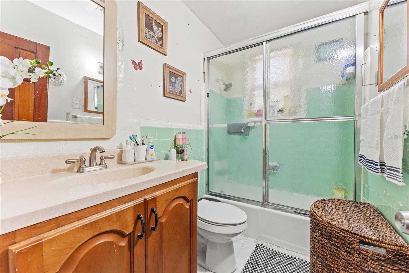 1204 N Shore Dr Property Photo 22