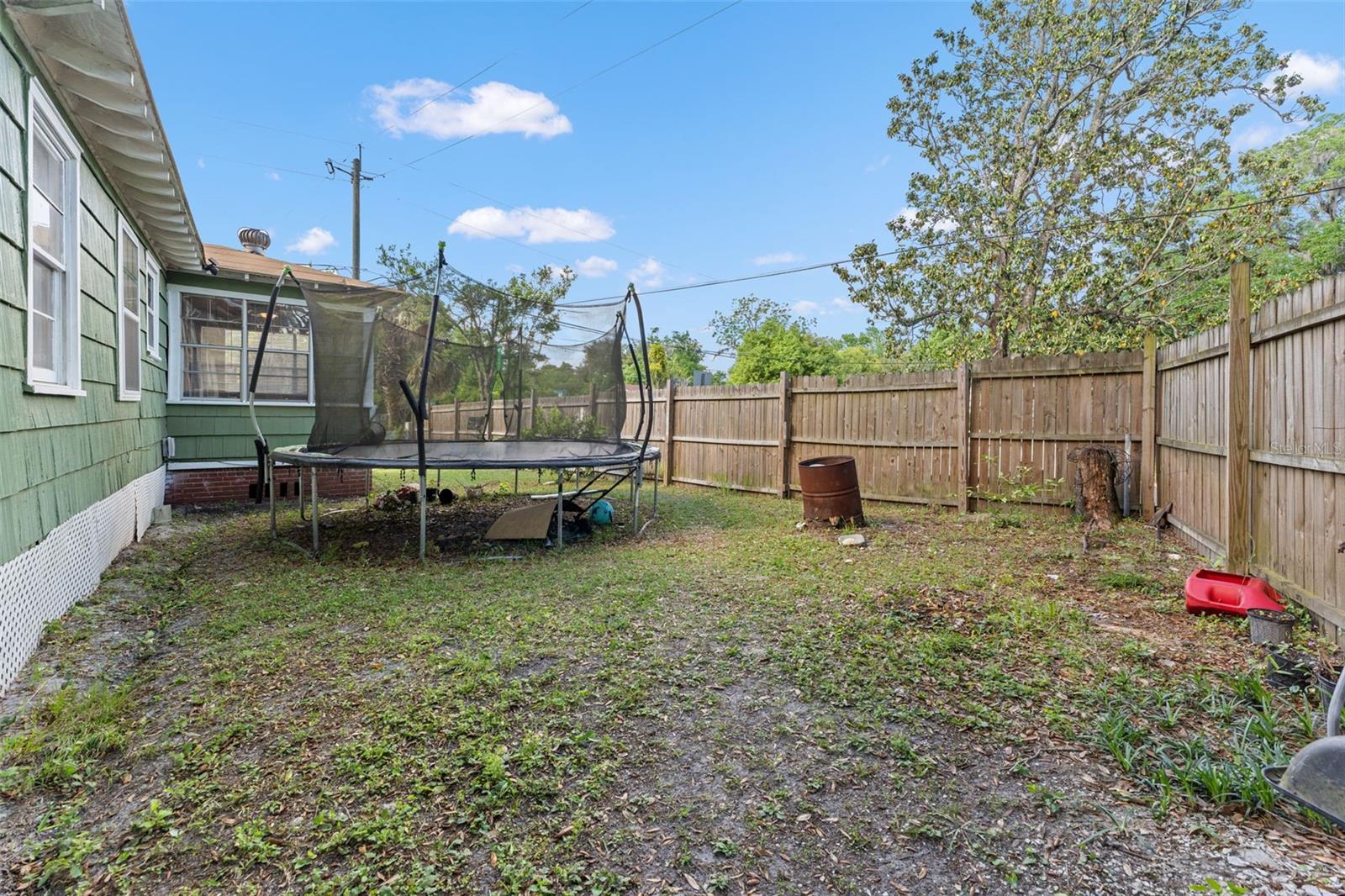 1204 N Shore Dr Property Photo 23