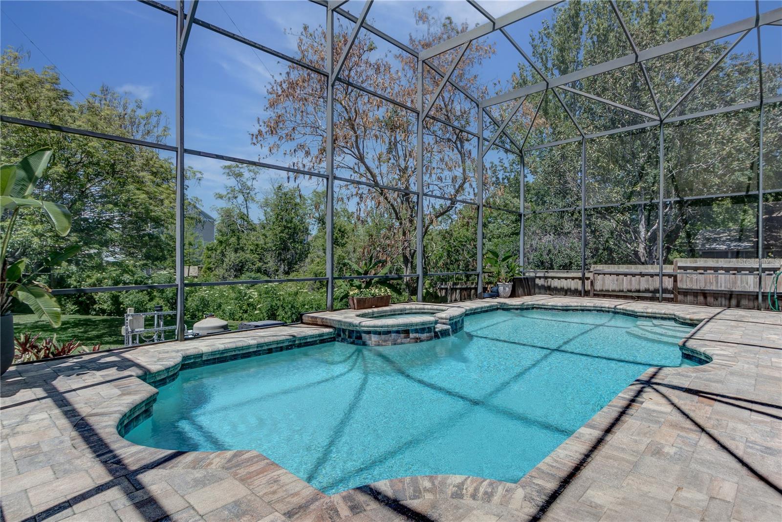821 N Lake Claire Cir Property Photo 6