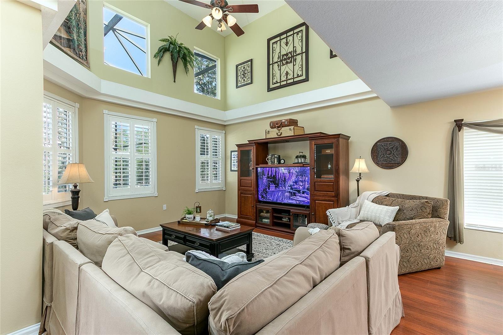 821 N Lake Claire Cir Property Photo 32