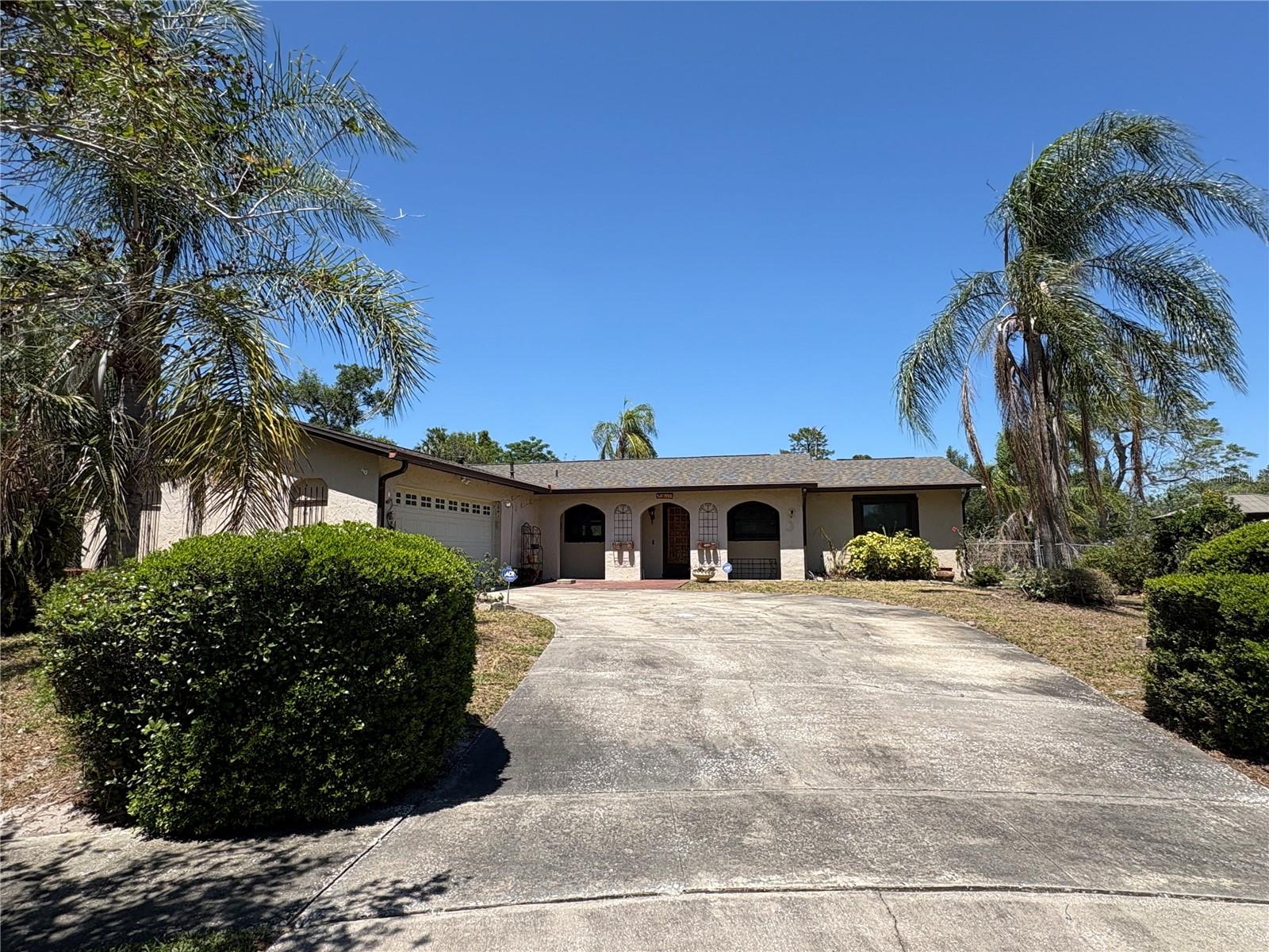 361 Tulip Trl Property Photo