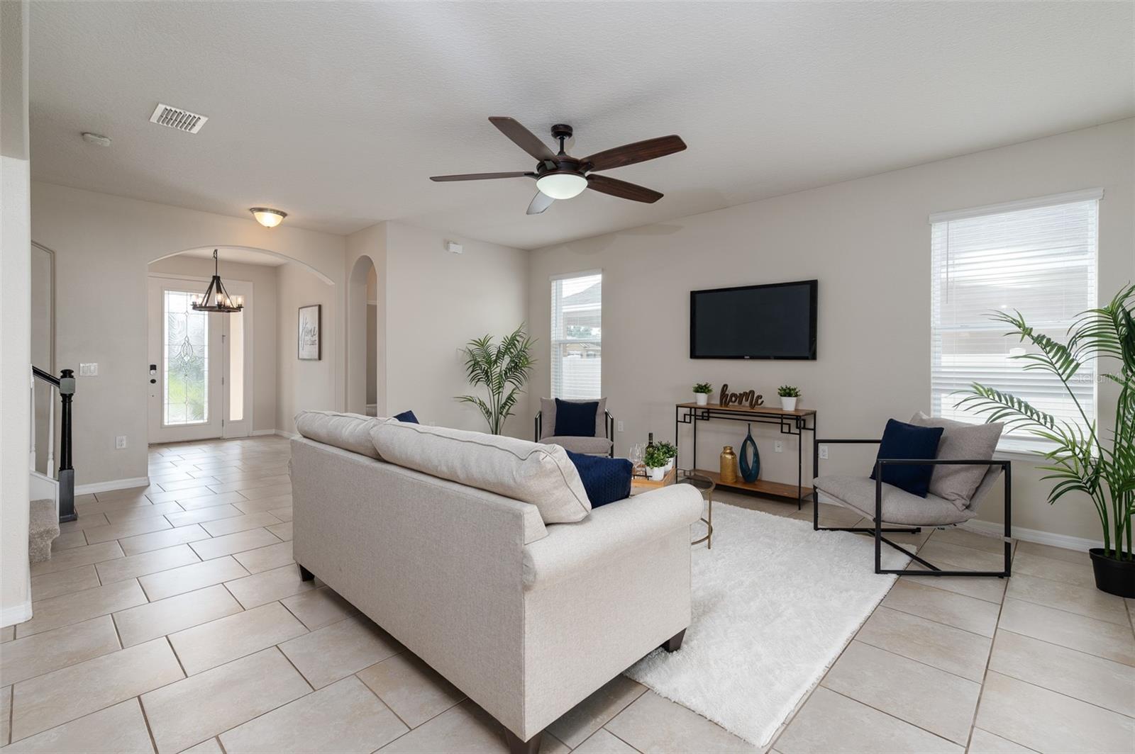 1710 Alejo Dr Property Photo 8